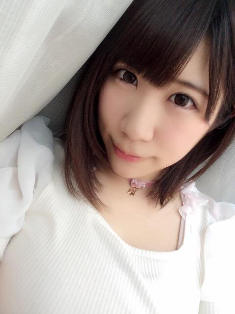 小野早稀 巨乳声优俏皮私房照诱惑写真图