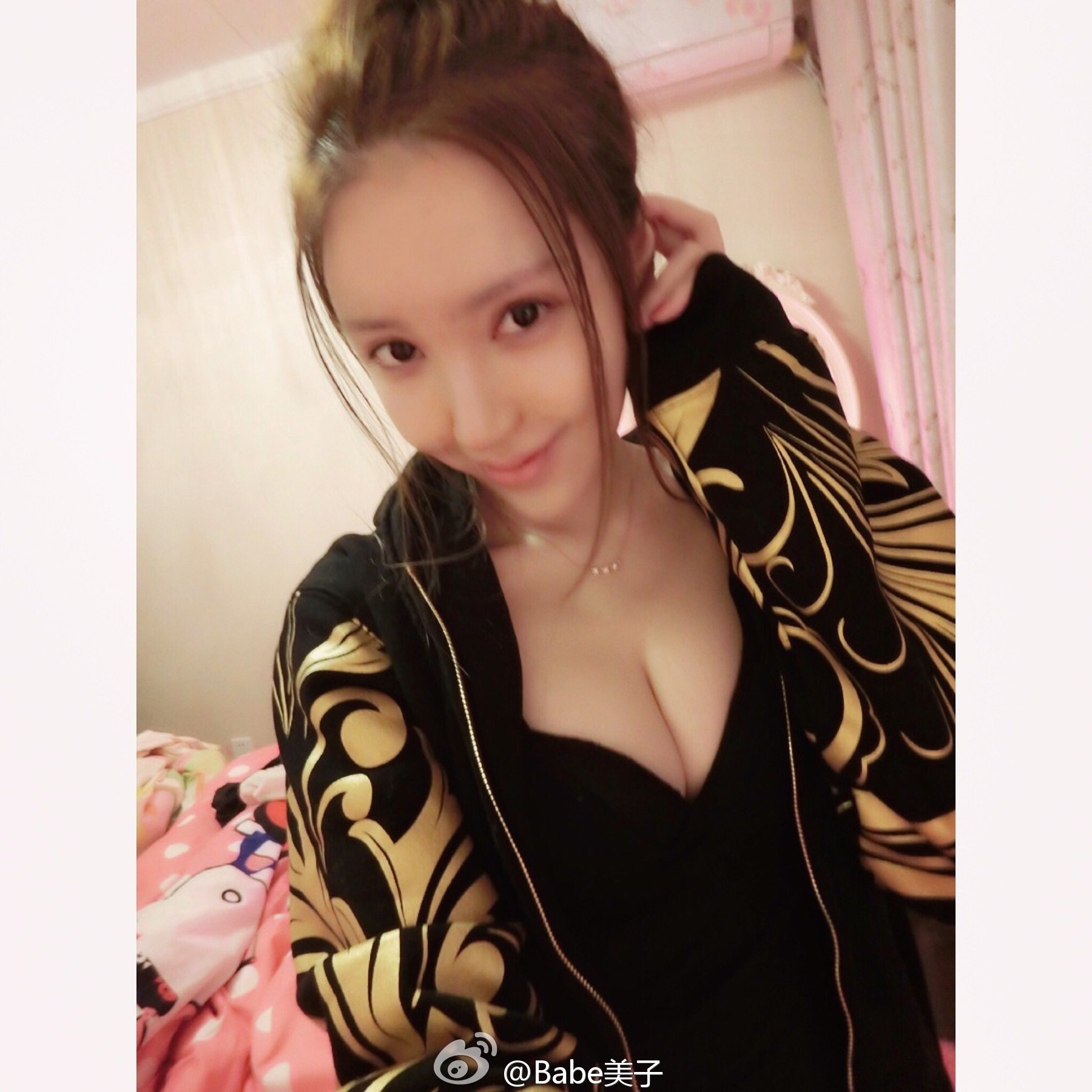 Babe美子 微博美艳私房照诱惑写真图