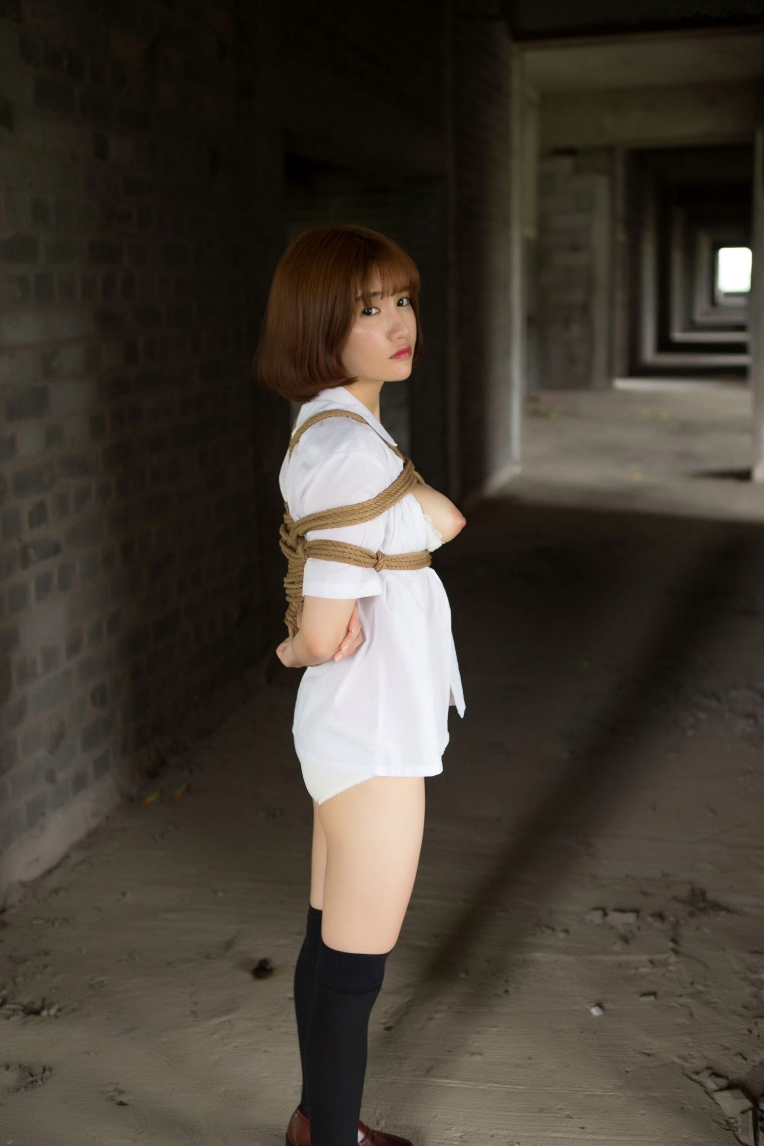XR-Uncensored-K8傲娇萌萌Vivian-被束缚的学妹 - 无圣光大尺度日系JK校服绳艺写真
