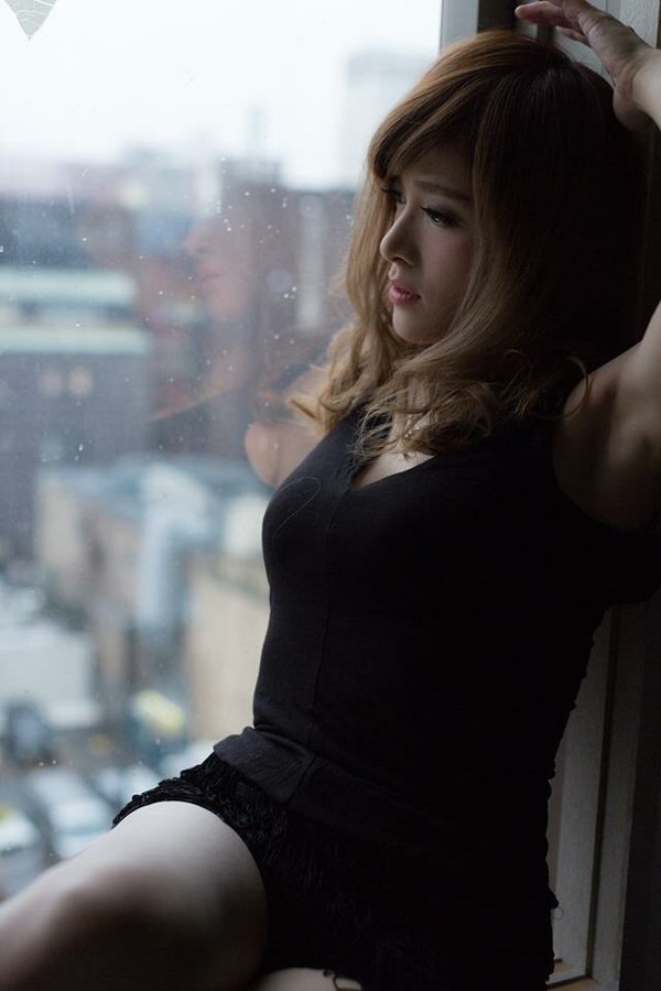 高木里代子- 实力兼备的钢琴师
