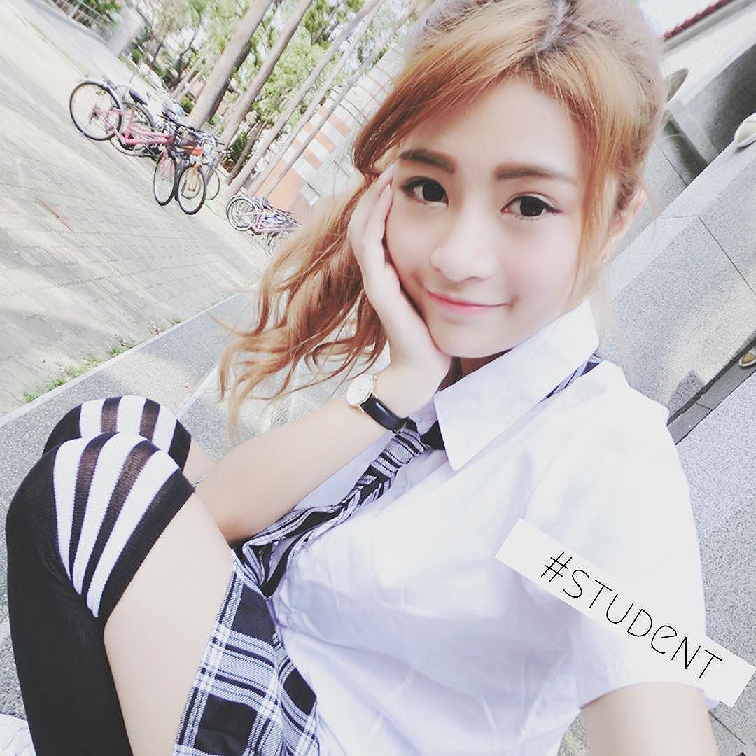 Momo毛毛 甜美气质柜姐私房美照