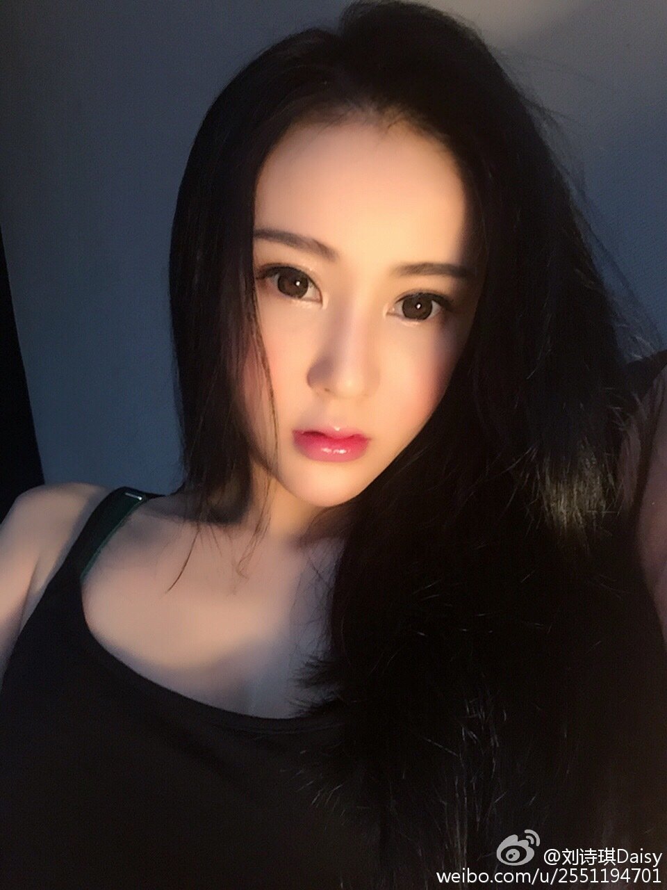 刘诗琪Daisy 微博私房美照
