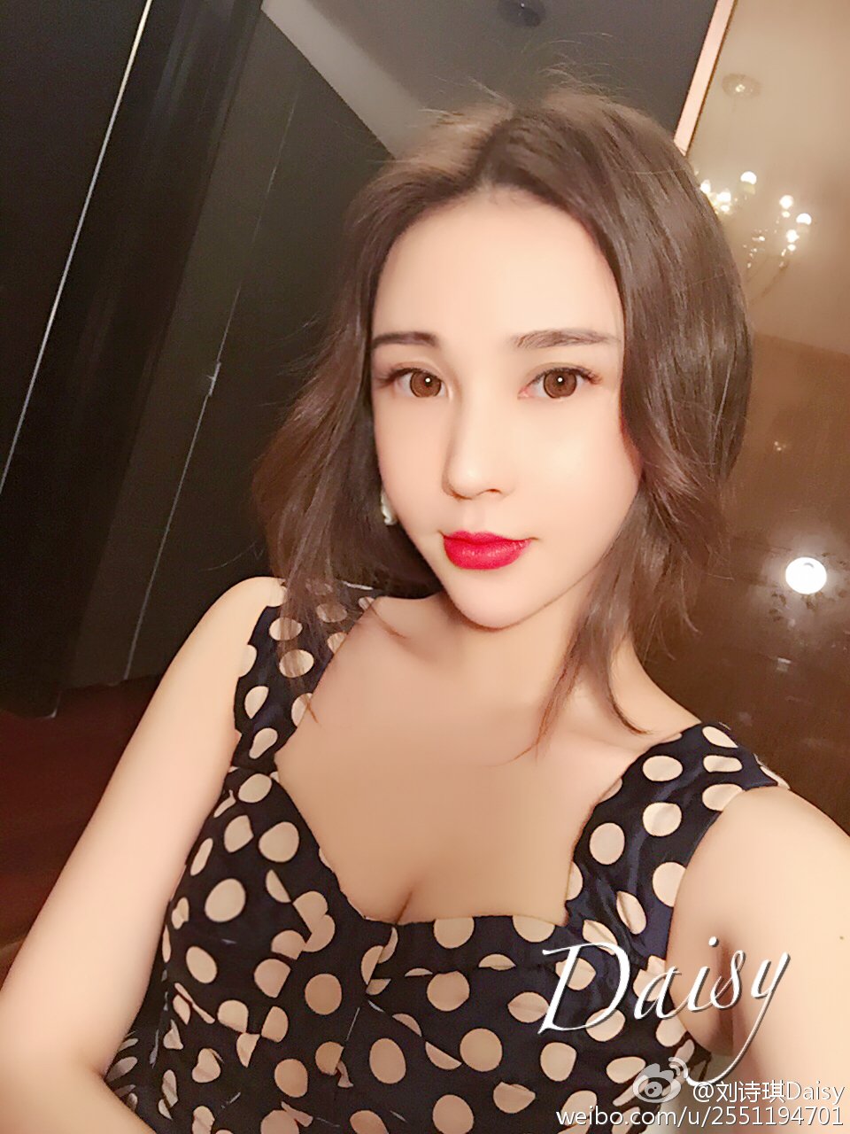 刘诗琪Daisy 微博私房美照