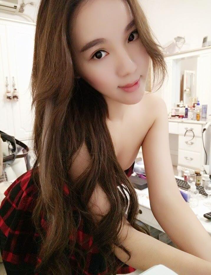 Yuyu Wei 这种身材~这种脸蛋~完全诱惑