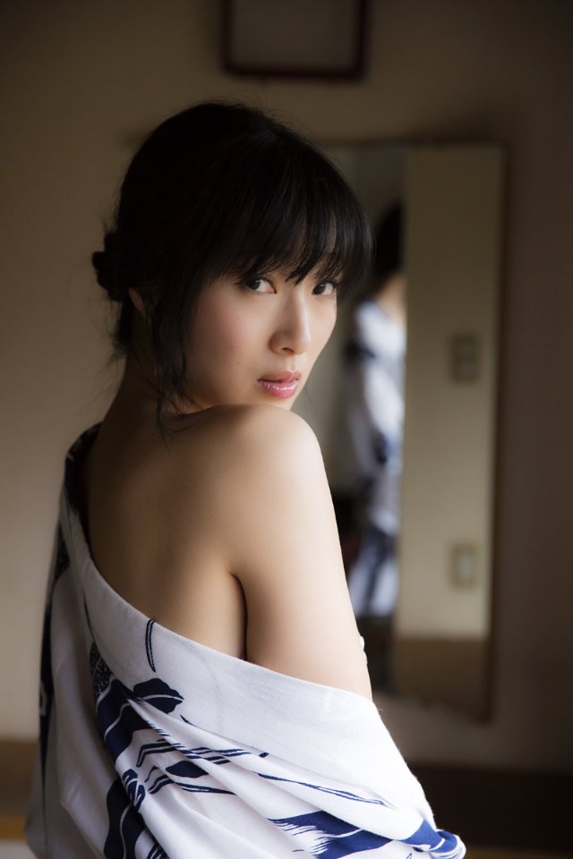 南伊 气质美女图集