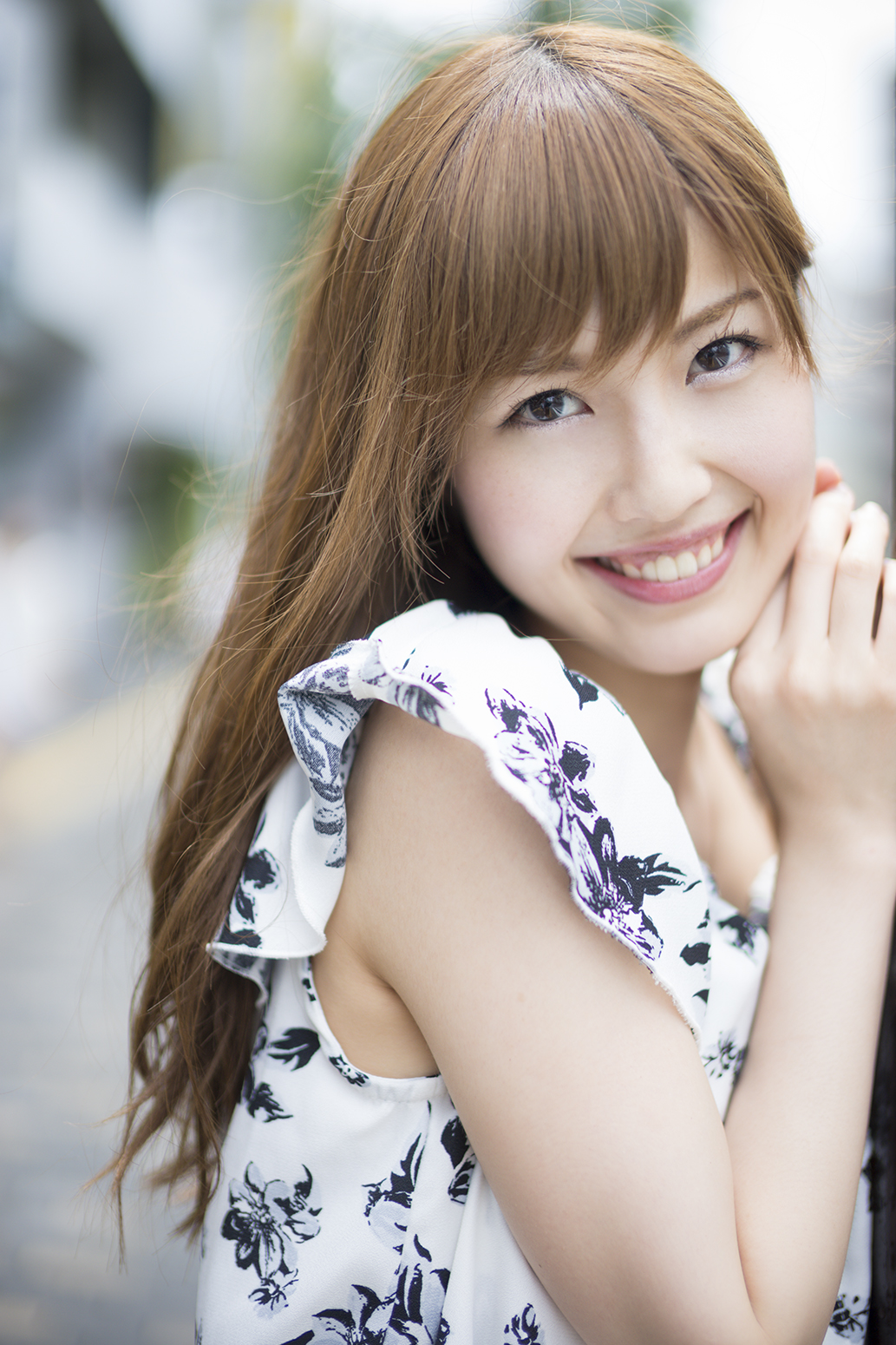 松尾友加里 从内心开始闪耀的自然美人