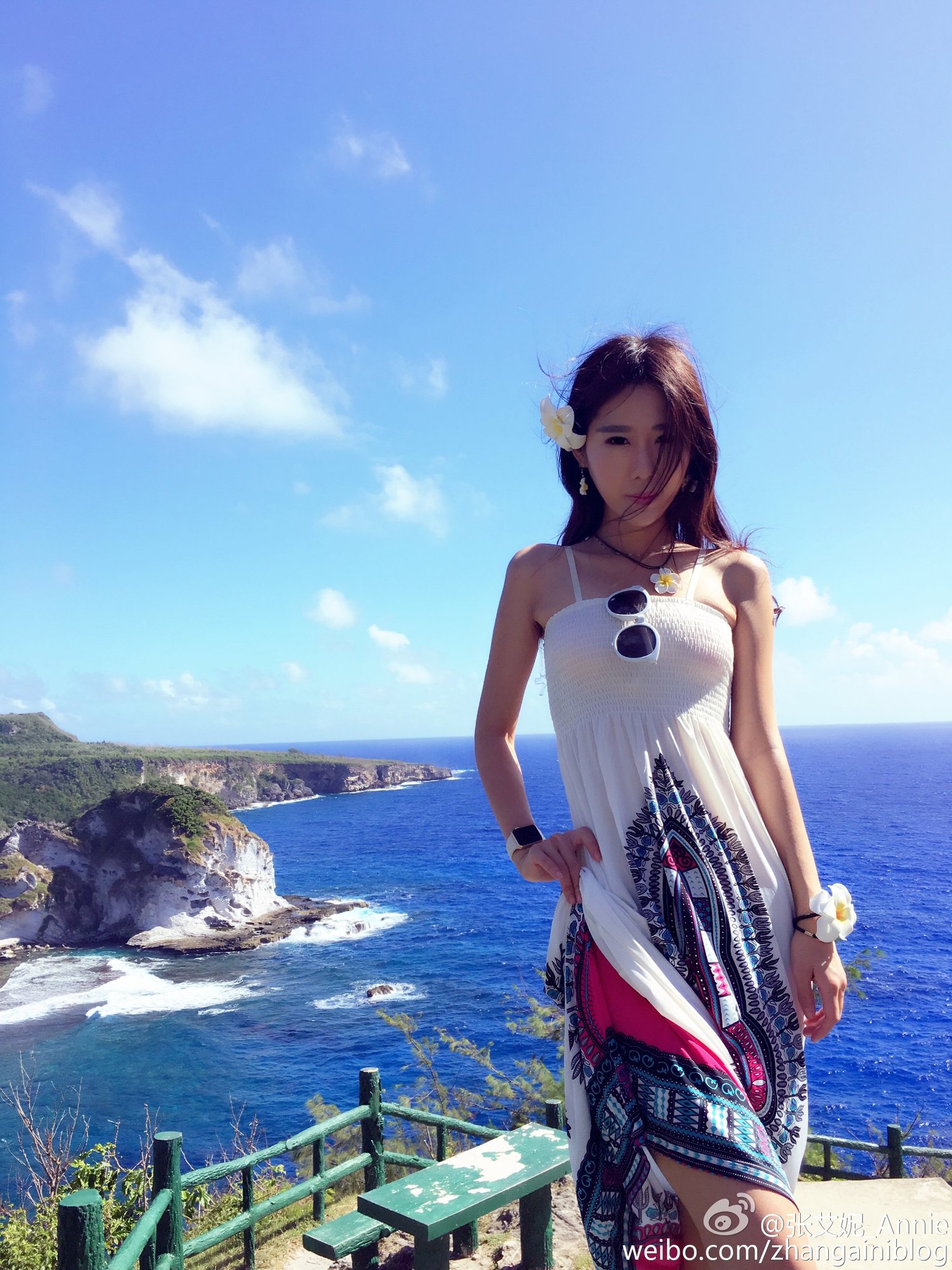 张艾妮Annie 性感养眼的微博私房照诱惑写真图