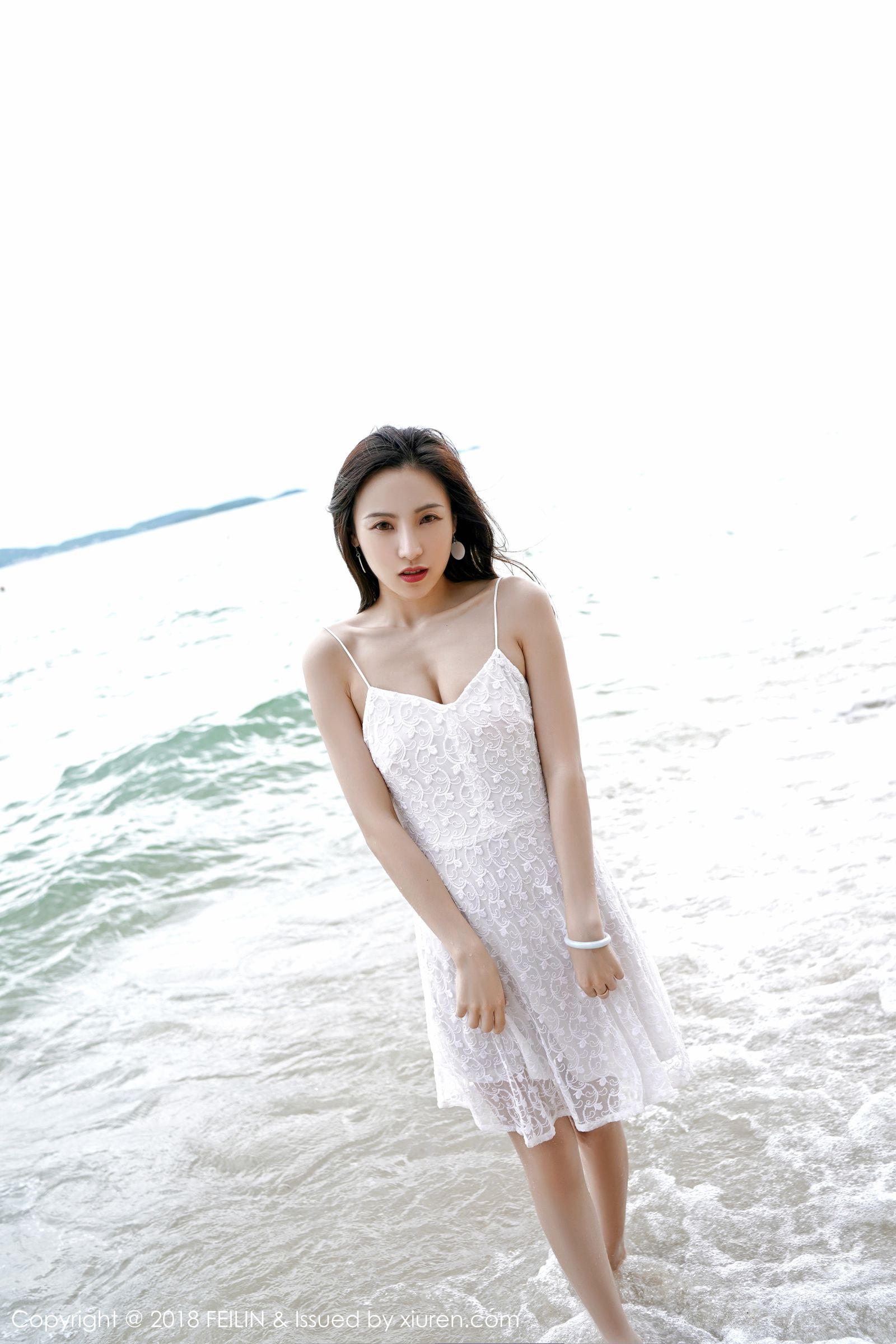美女主播Hana妹 美痣眉生凤冠辉