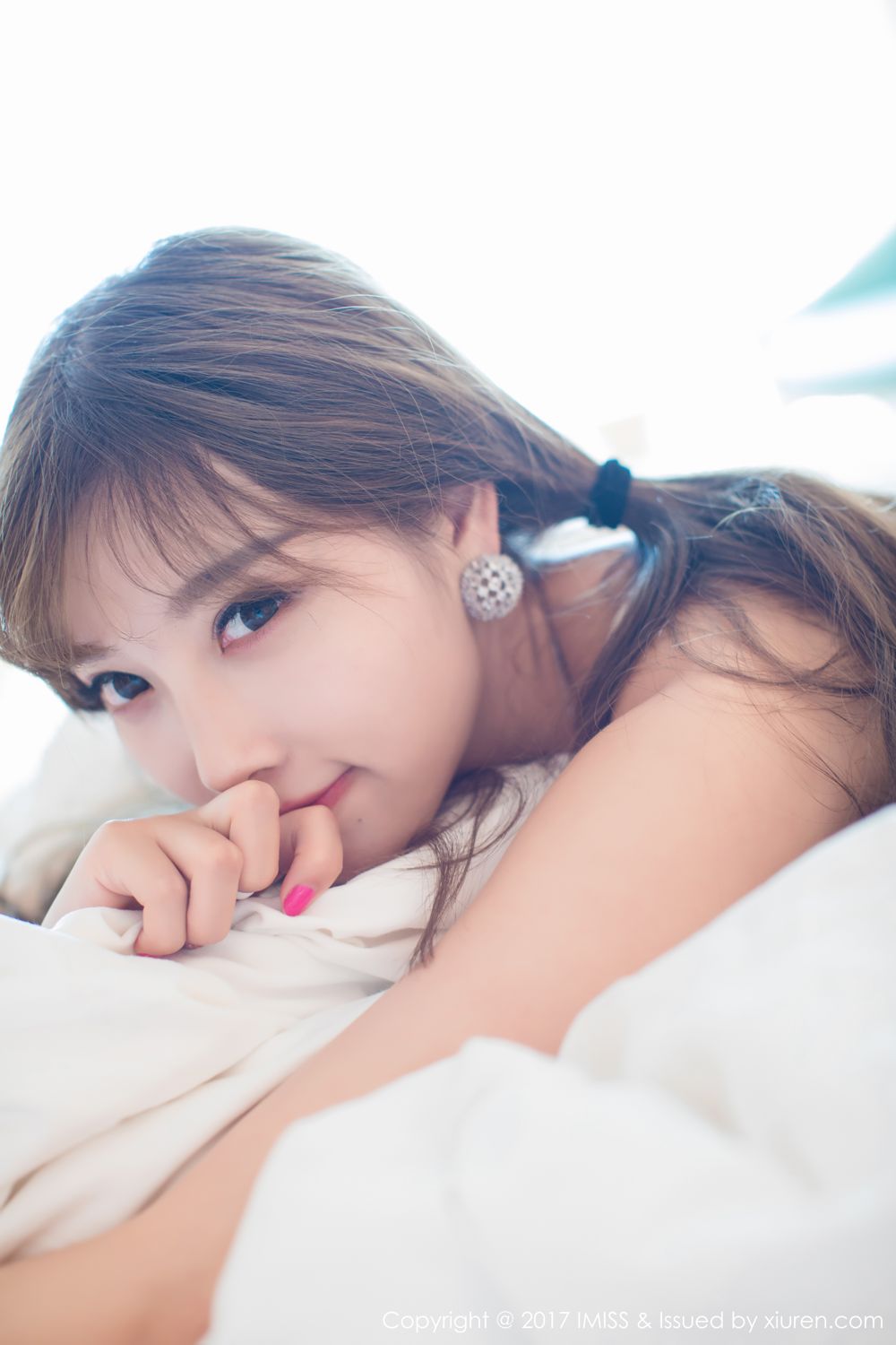 塞班岛女神杨晨晨 蕾丝网袜性感比基尼