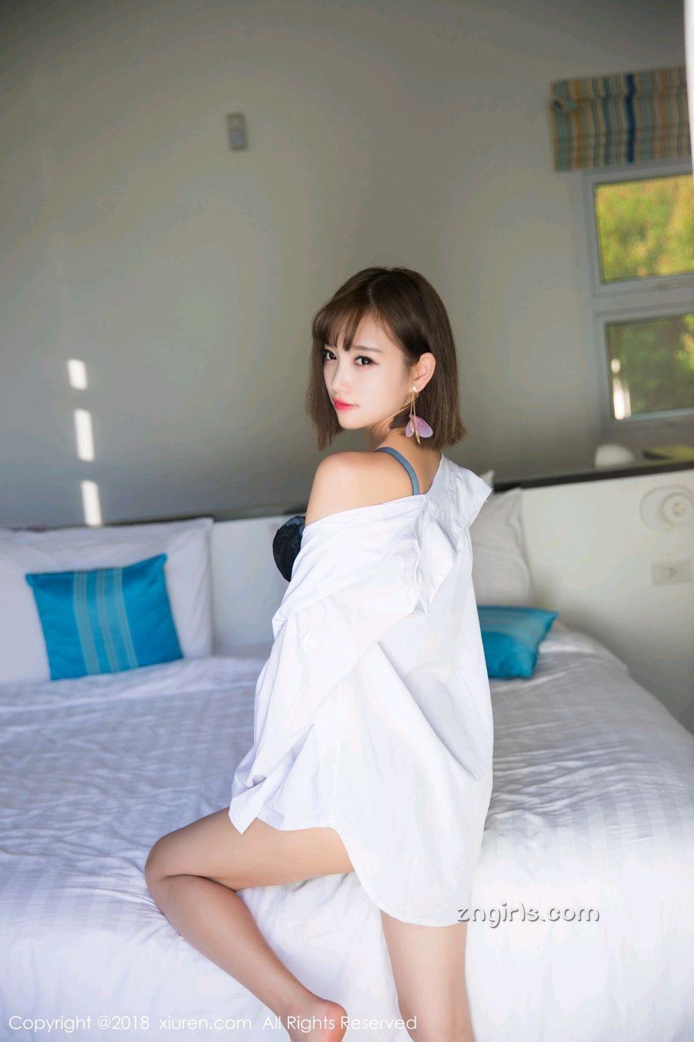 甜美女神杨晨晨 白衬衫与蕾丝内衣