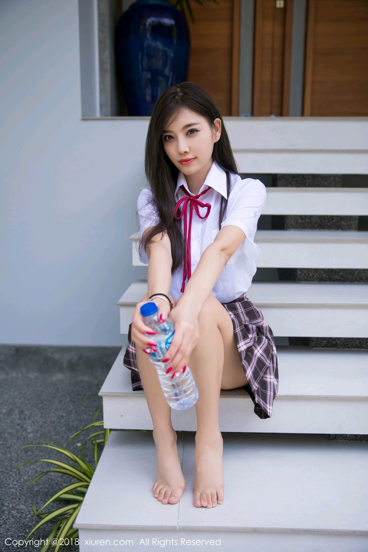 一品学妹杨晨晨 学生制服亭亭而立