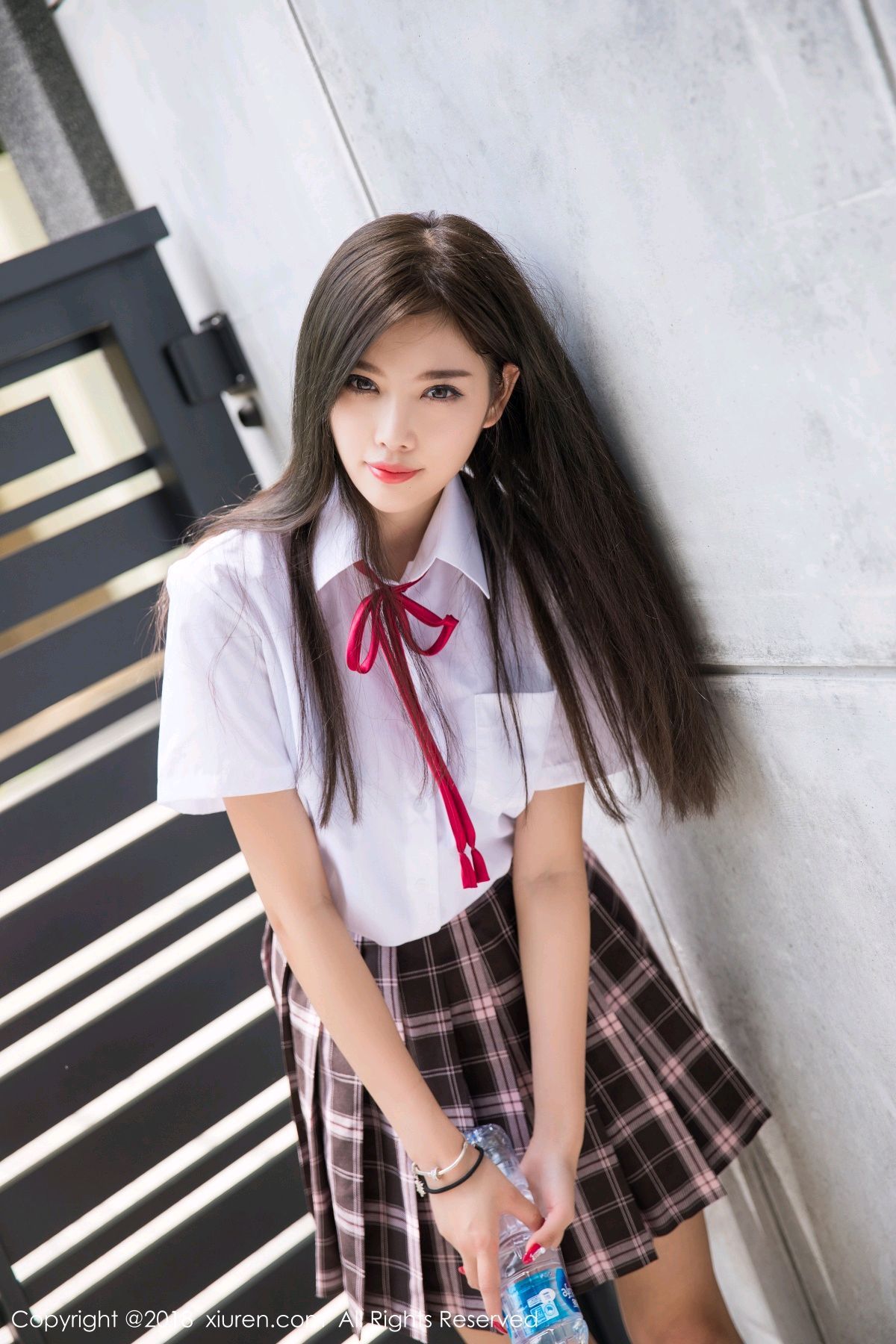 一品学妹杨晨晨 学生制服亭亭而立