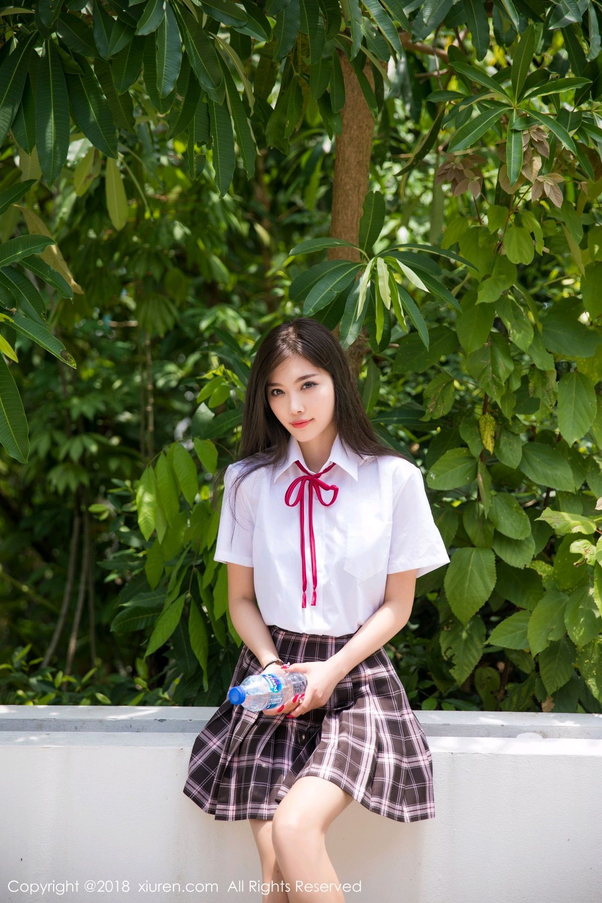 一品学妹杨晨晨 学生制服亭亭而立
