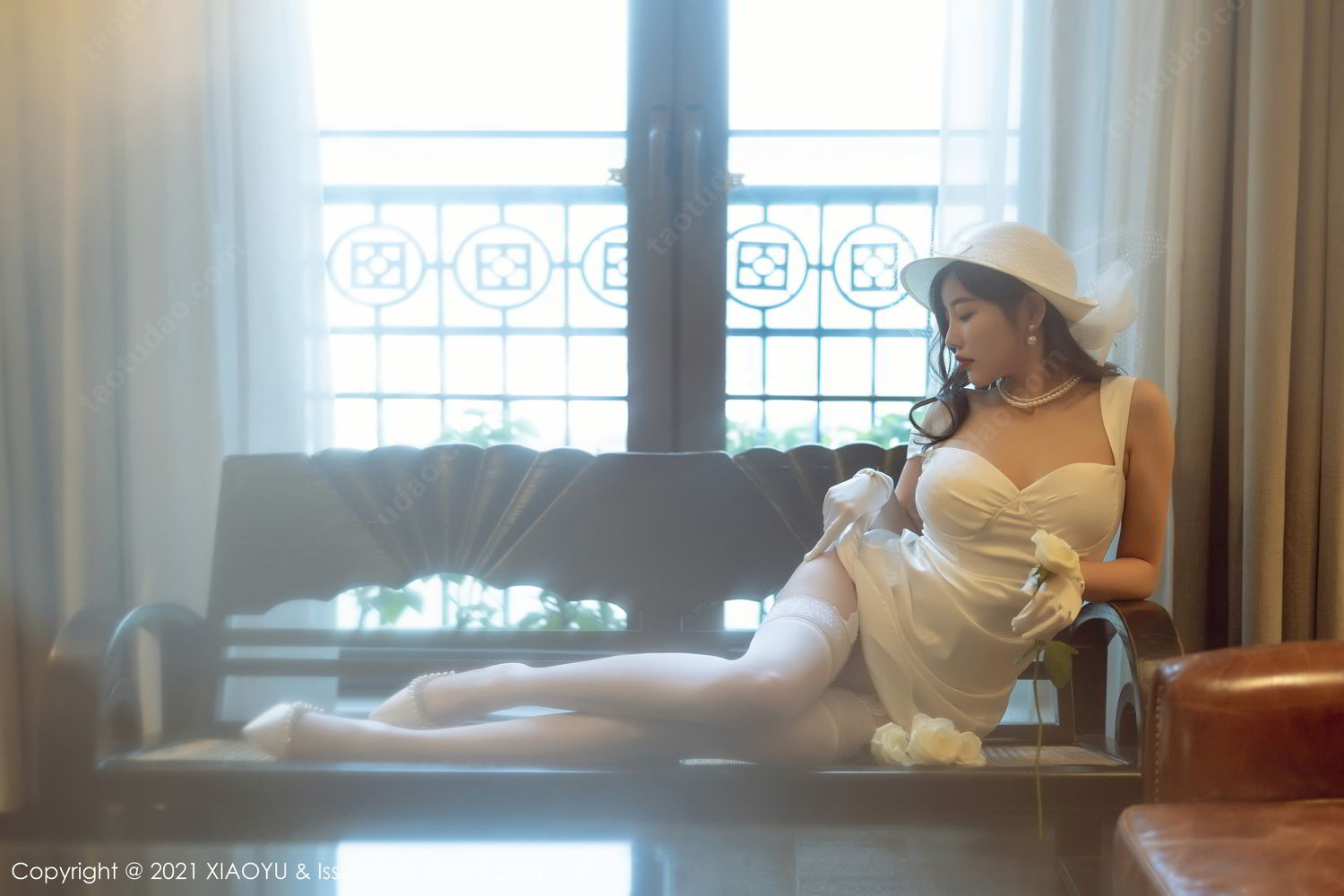 你的女神杨晨晨 白月光与朱砂痣-上