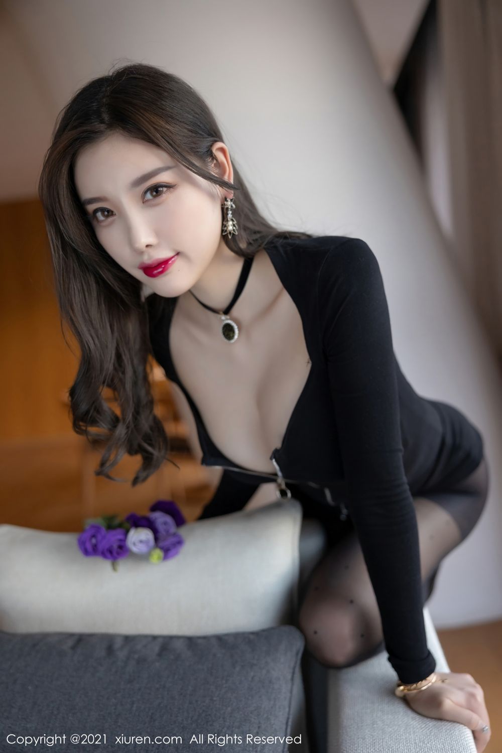 性感女神杨晨晨 人比花娇的艳美