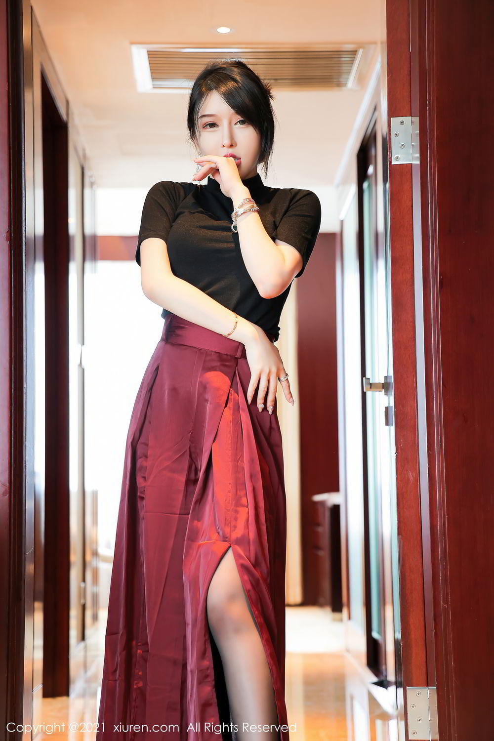 你的女神玉兔miki 华丽多姿的服饰
