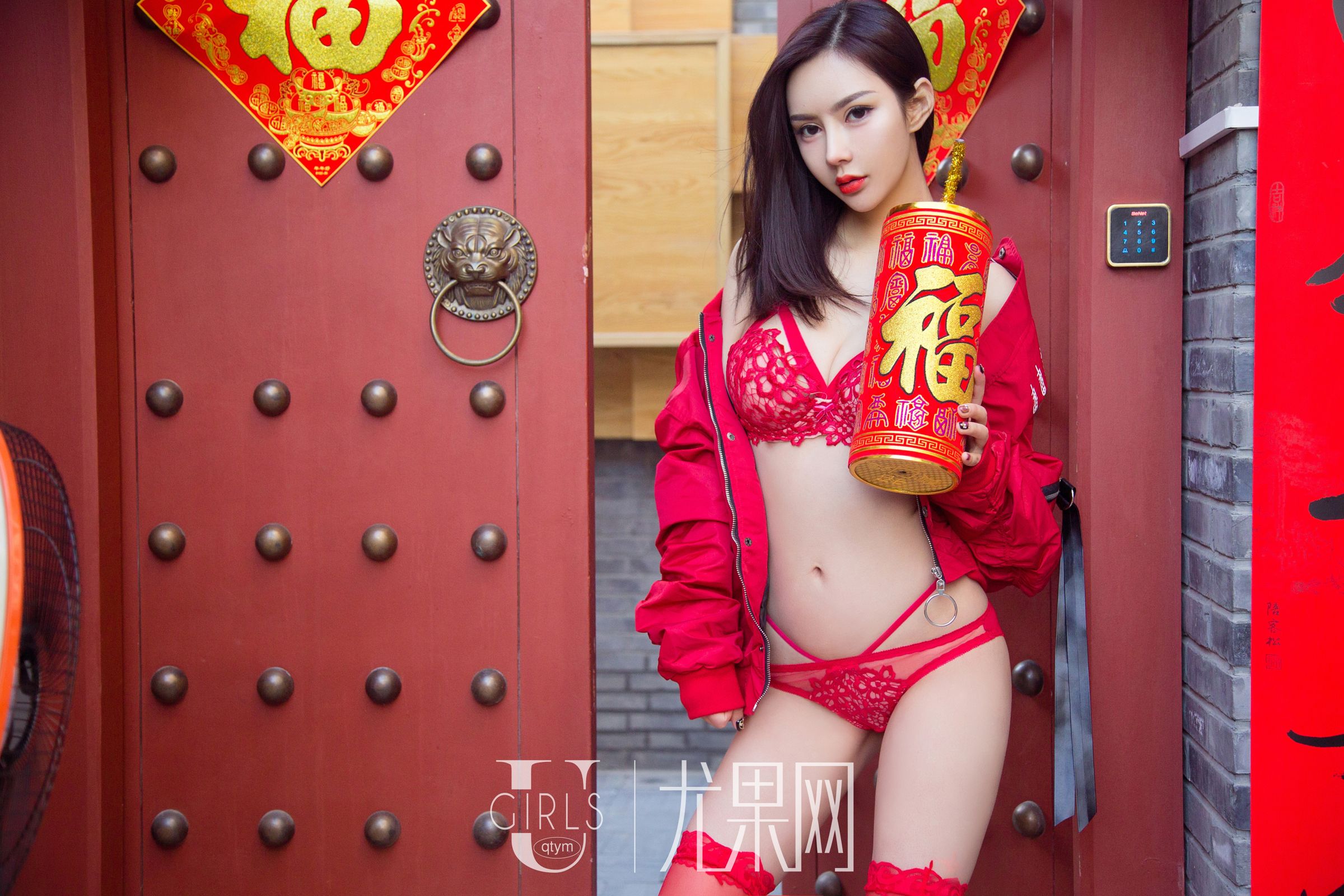 小琪安柔春节特辑,年年有余朝朝尤果