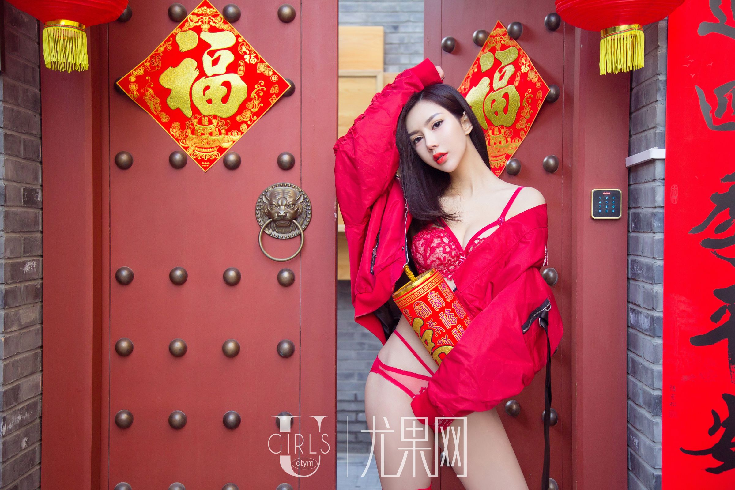 小琪安柔春节特辑,年年有余朝朝尤果