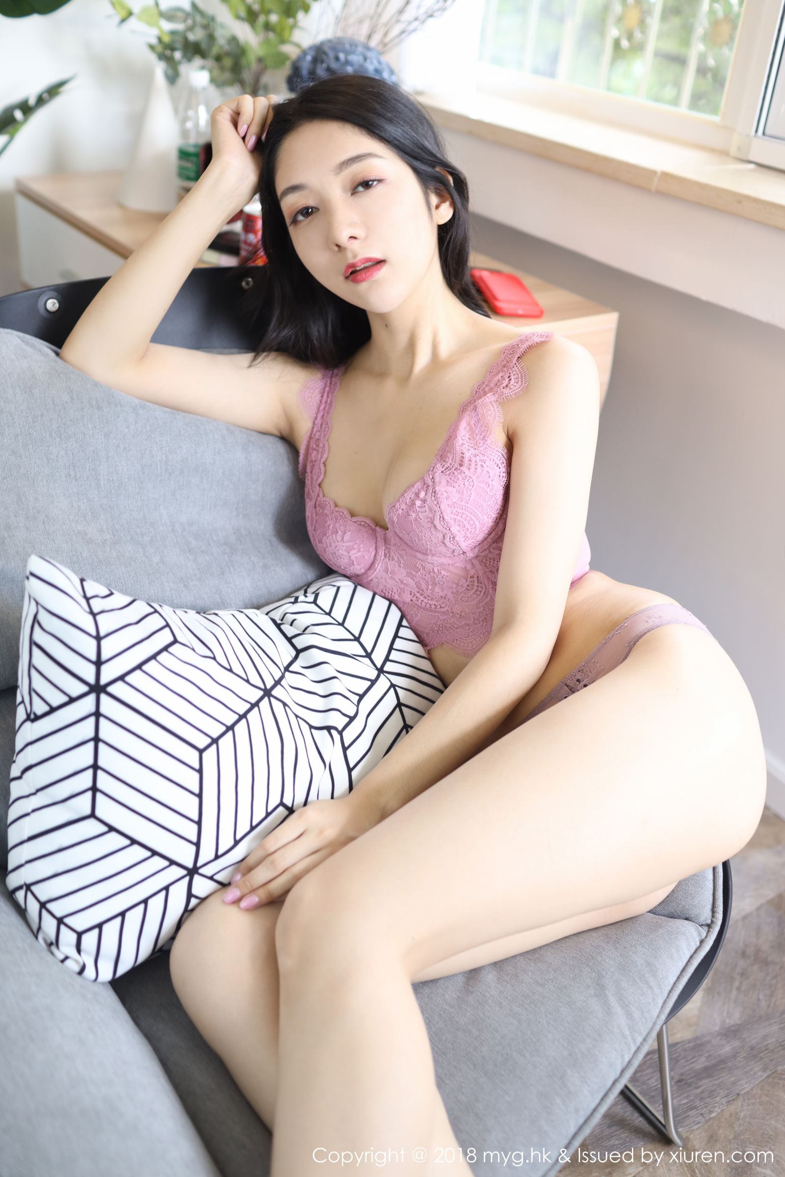 女神Angela小热巴 镂空内衣迷人美臀
