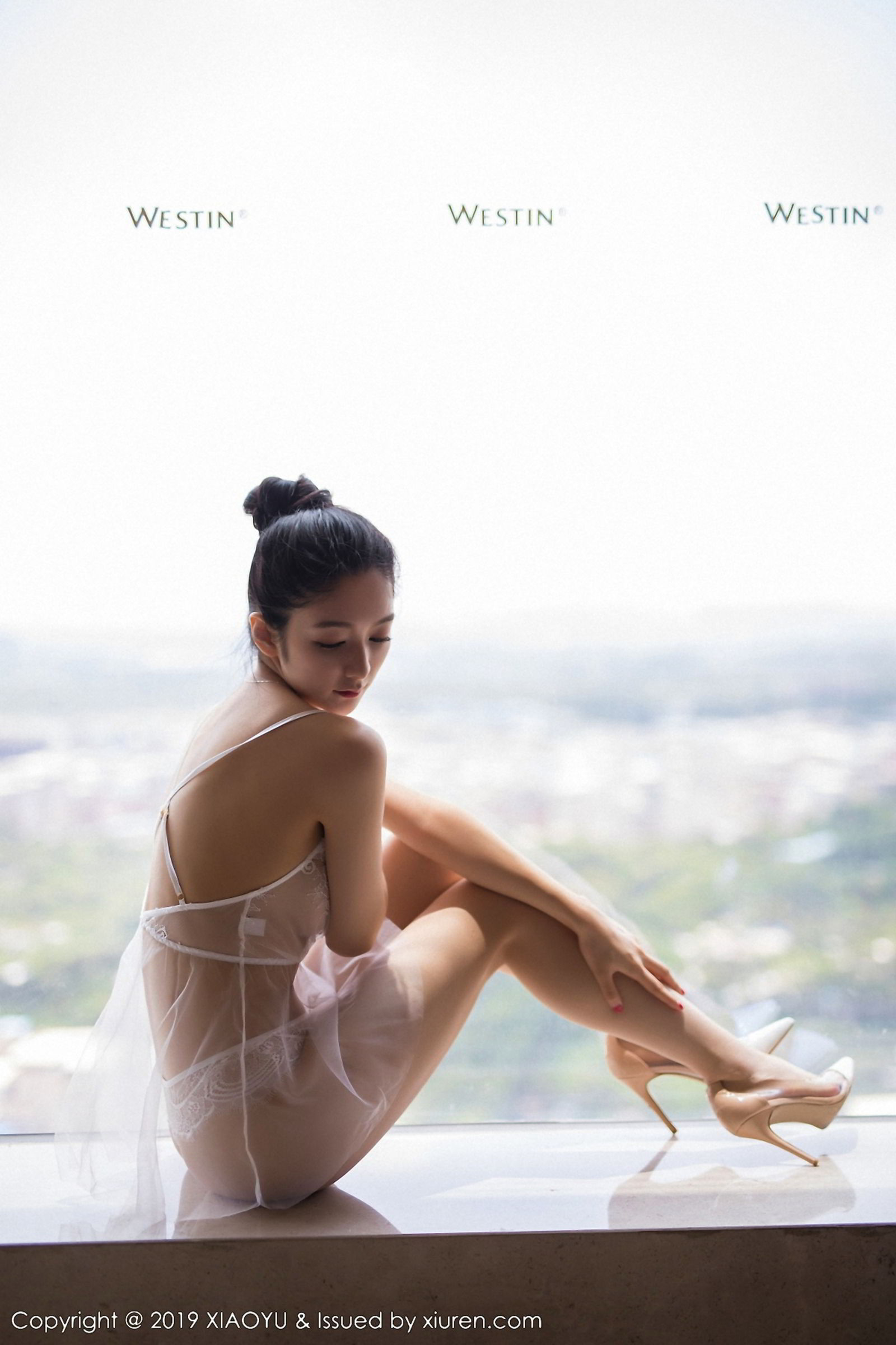 女神Angela喜欢猫 旗袍黑丝妩媚柔情