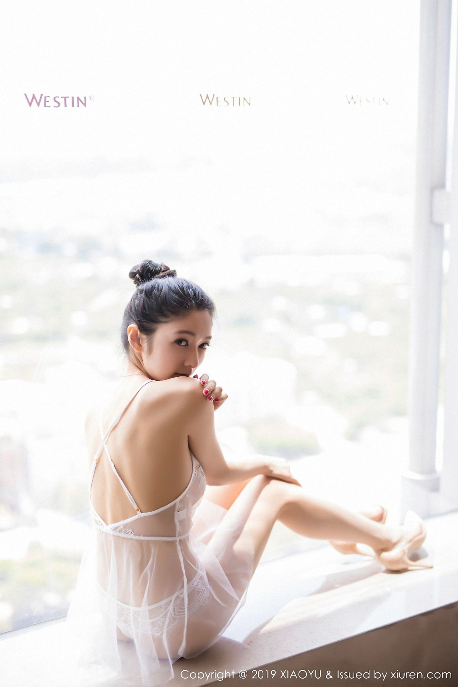 女神Angela喜欢猫 旗袍黑丝妩媚柔情