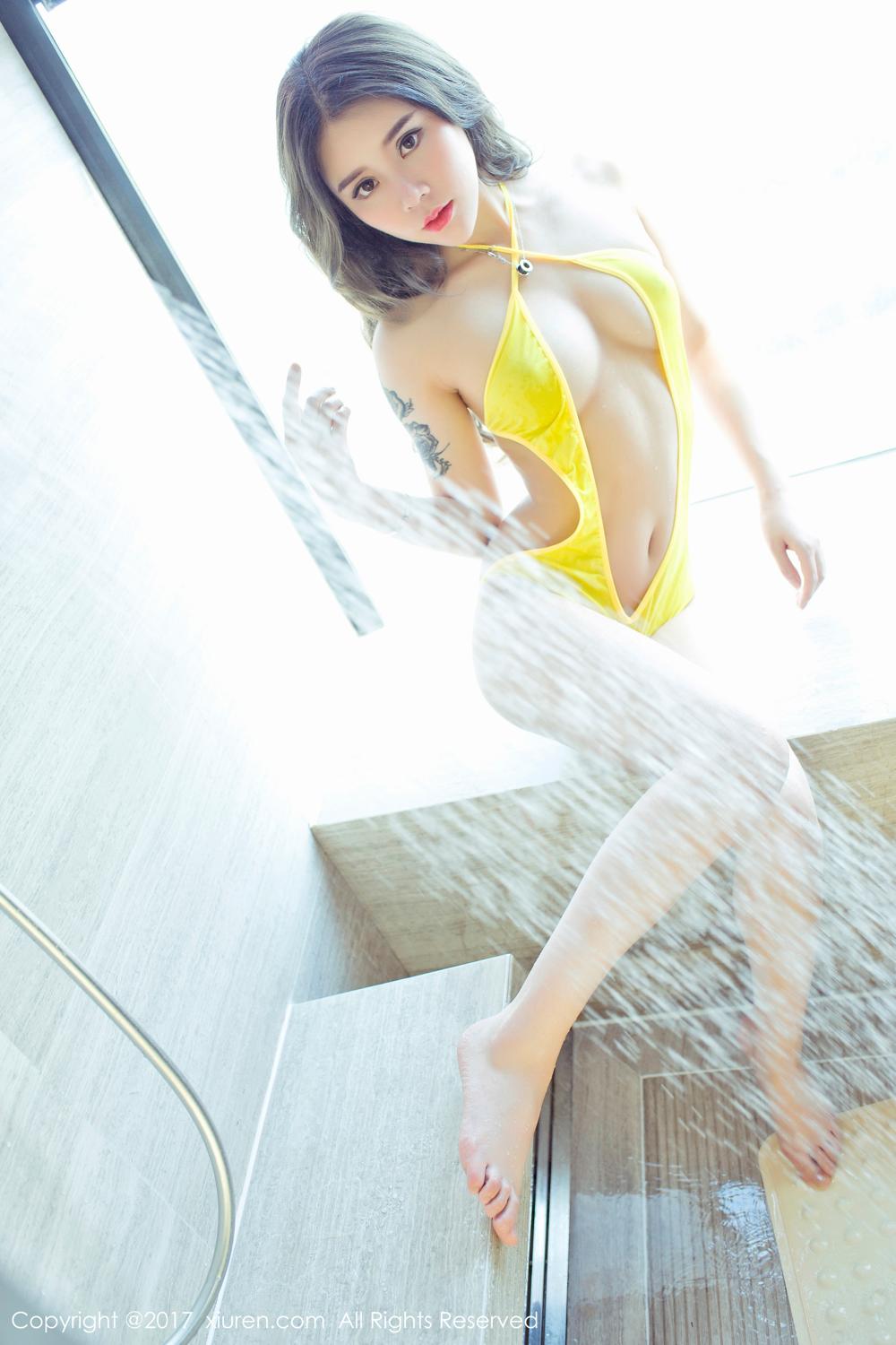 周末女神爱丽莎Lisa 旗袍诱惑浴室性感