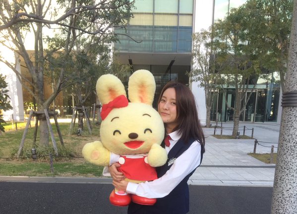 生田佳那 美人的士司机俏皮私房照诱惑写真图
