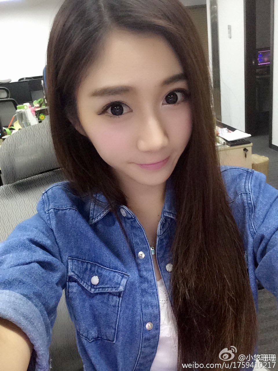 小悠珊珊(高珊) 美人电竞主播私房照诱惑写真图