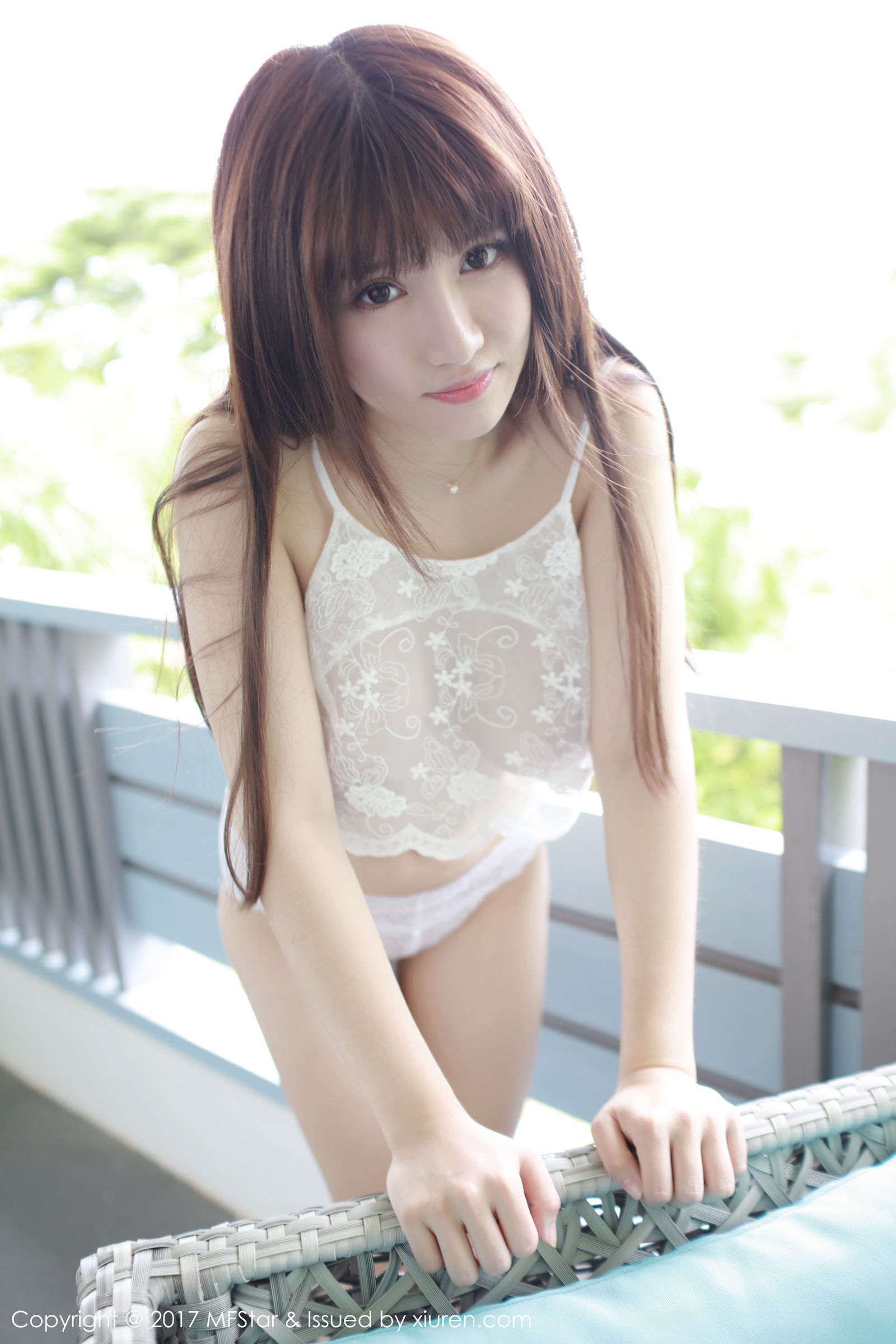 白肌女神傲娇萌萌 性感女仆半透蕾丝