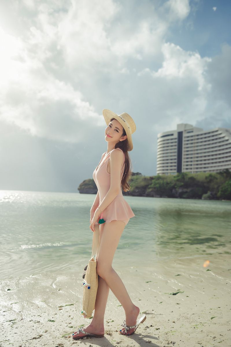 李妍静- 2017年MayBeach运动服系列二