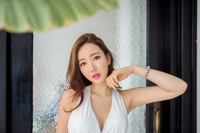 李妍静- 2017年MayBeach运动服系列二