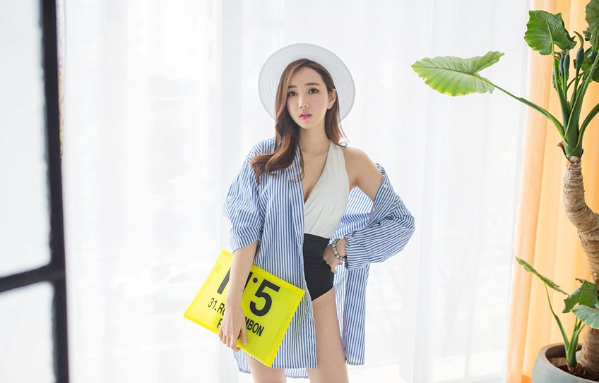 李妍静- 2017年MayBeach运动服系列二