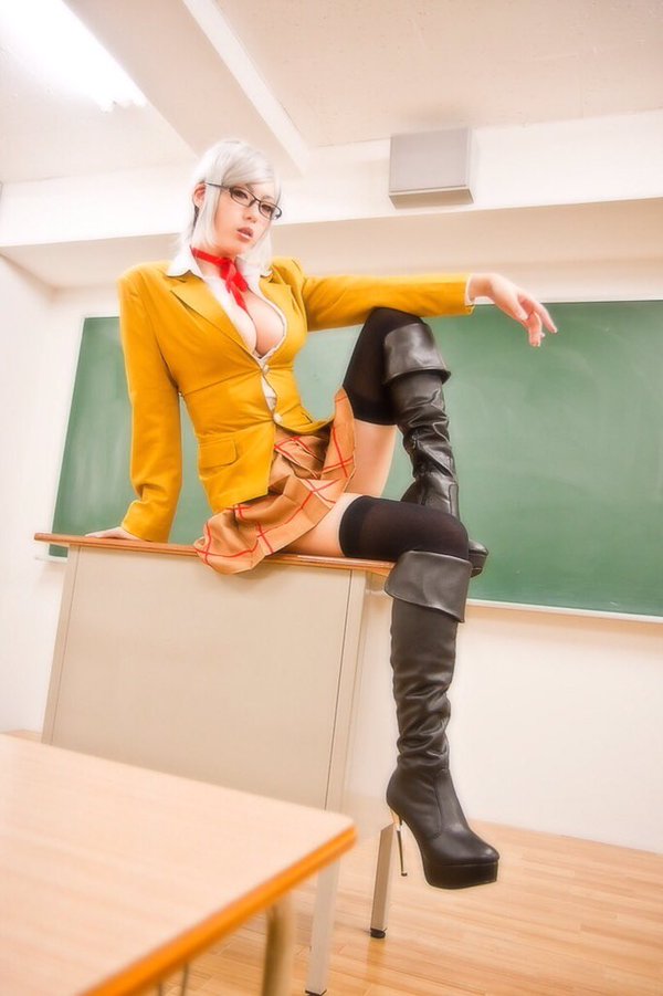 砂月馨 高冷又有好身材的腐女Coser