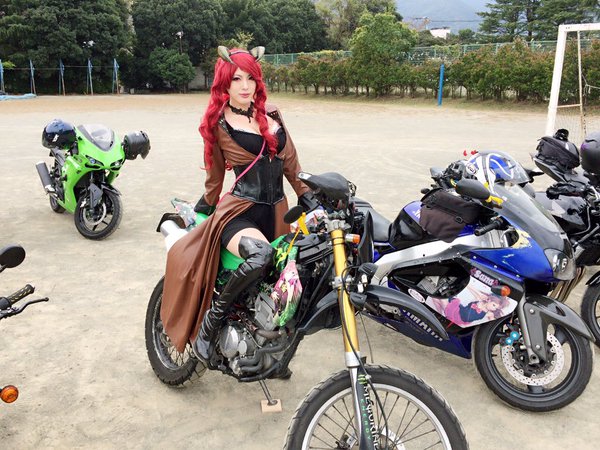 砂月馨 高冷又有好身材的腐女Coser