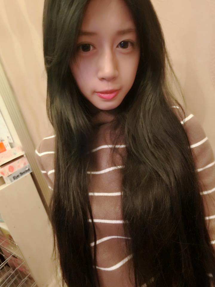 菜菜(林憶婷) 超长事业线让人惊艳
