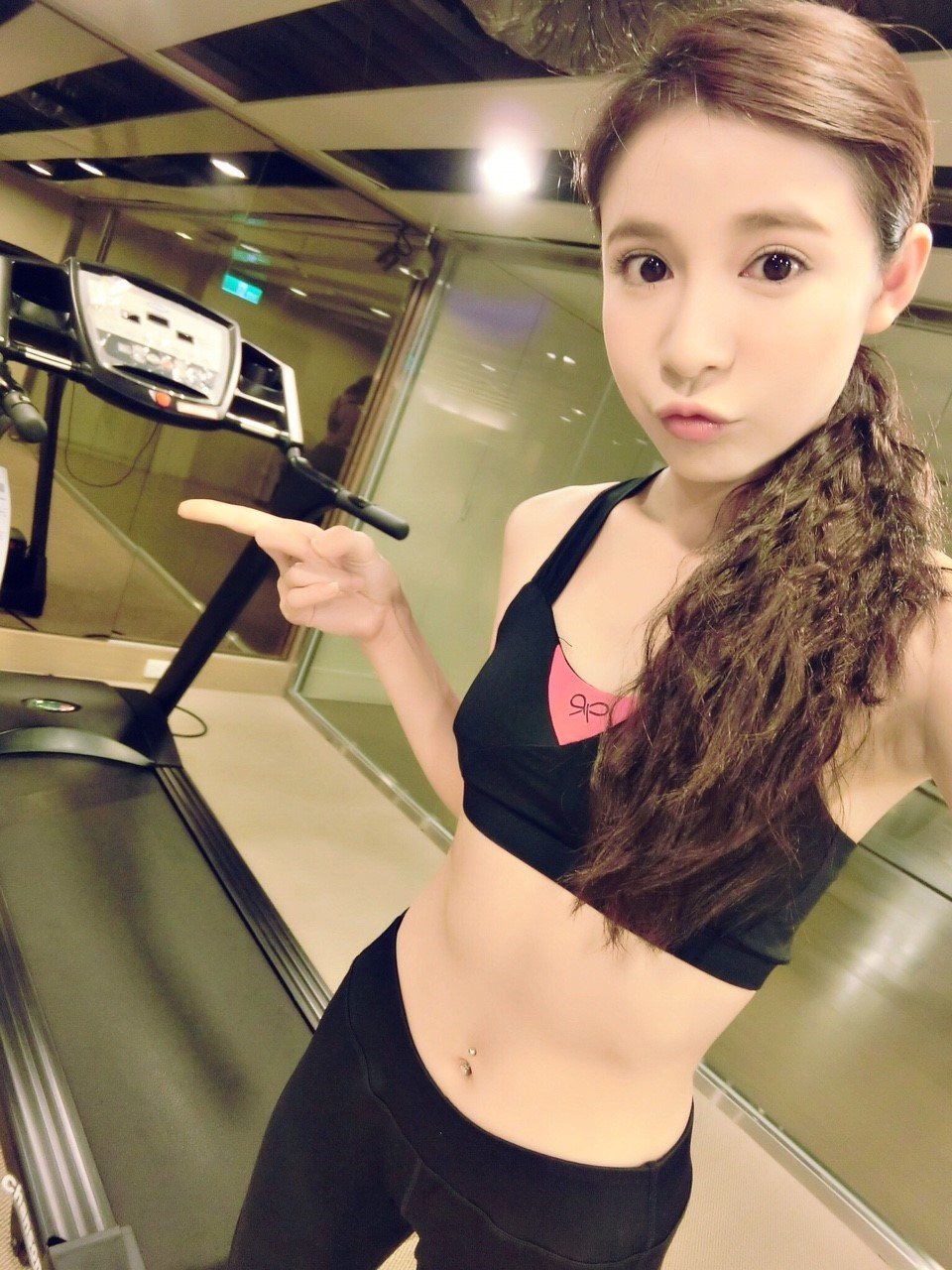 陈滢安 网拍女神私房照诱惑写真图