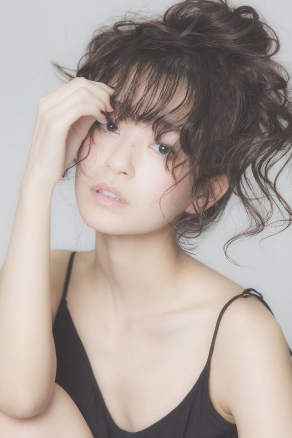 早川实季 白猫节目中登场的可爱主持人