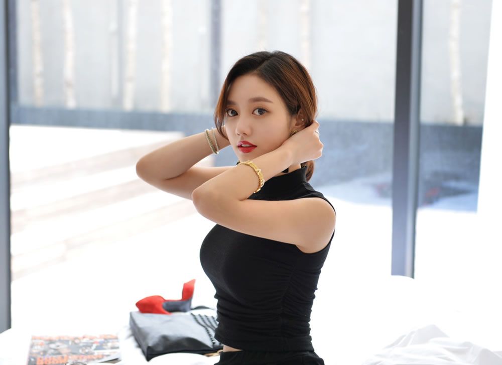 孙允珠- 2015年黑丝美腿与小清新写真合集