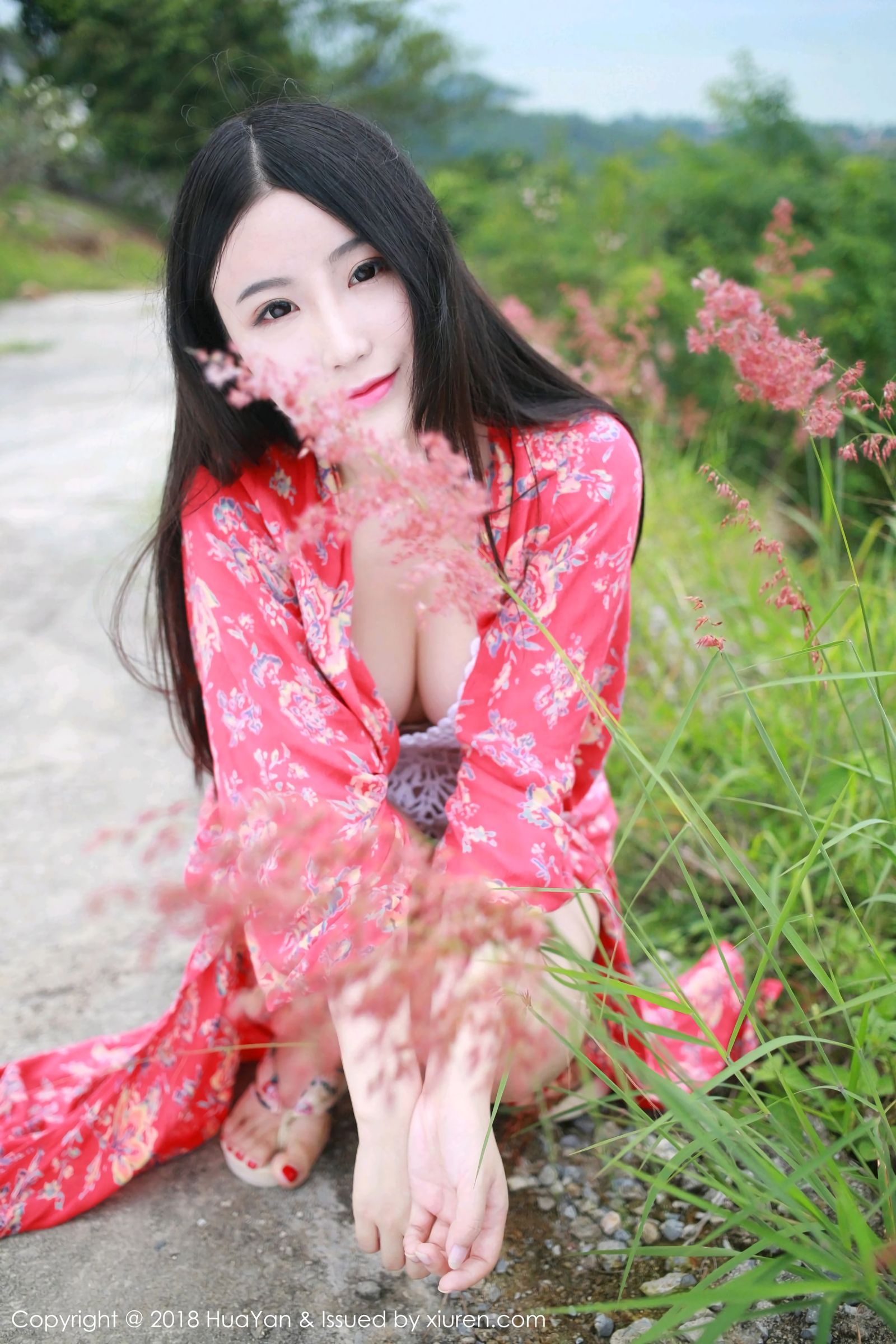 谢芷馨苏梅岛旅拍 和服比基尼的诱惑