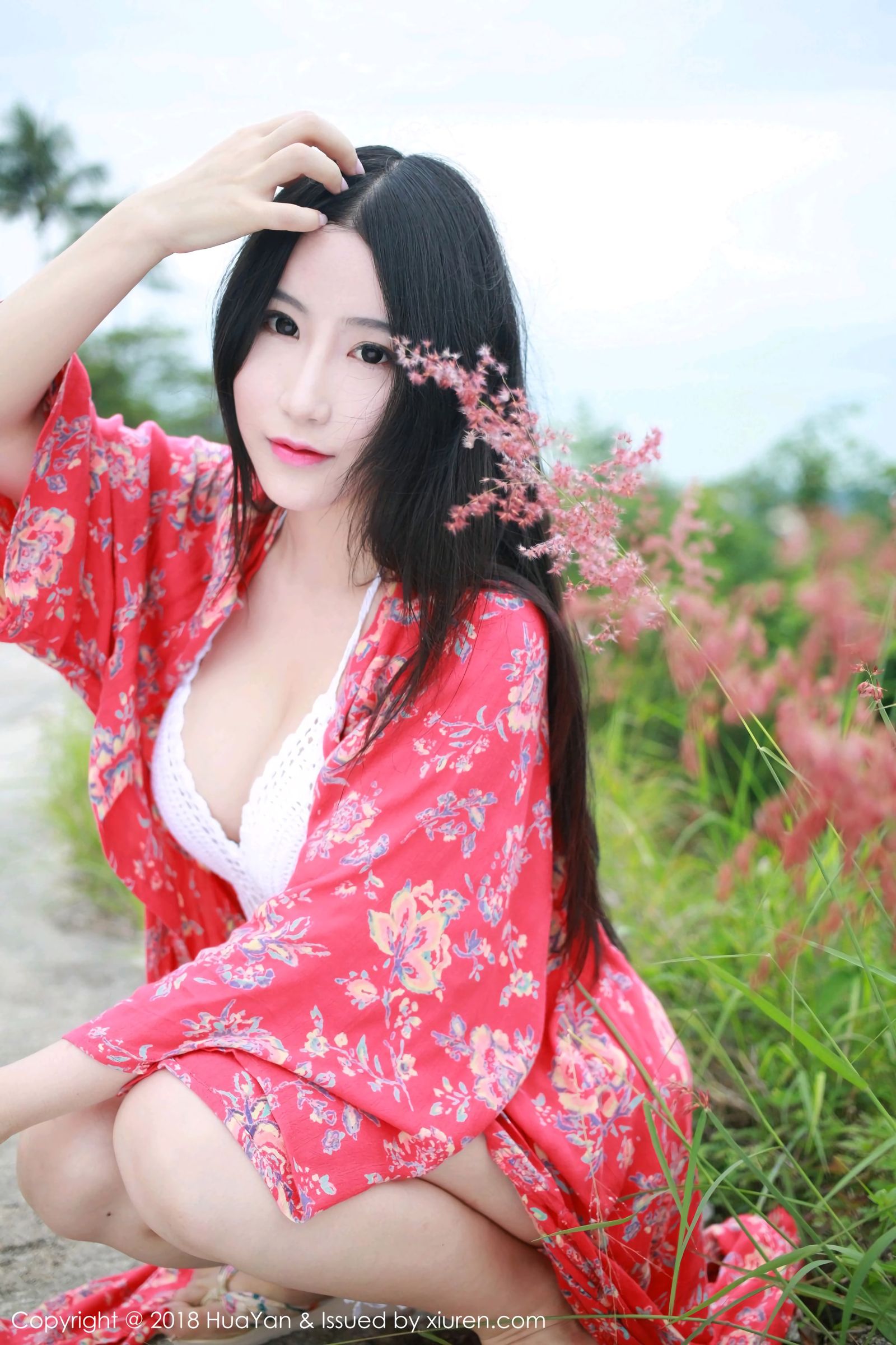 谢芷馨苏梅岛旅拍 和服比基尼的诱惑