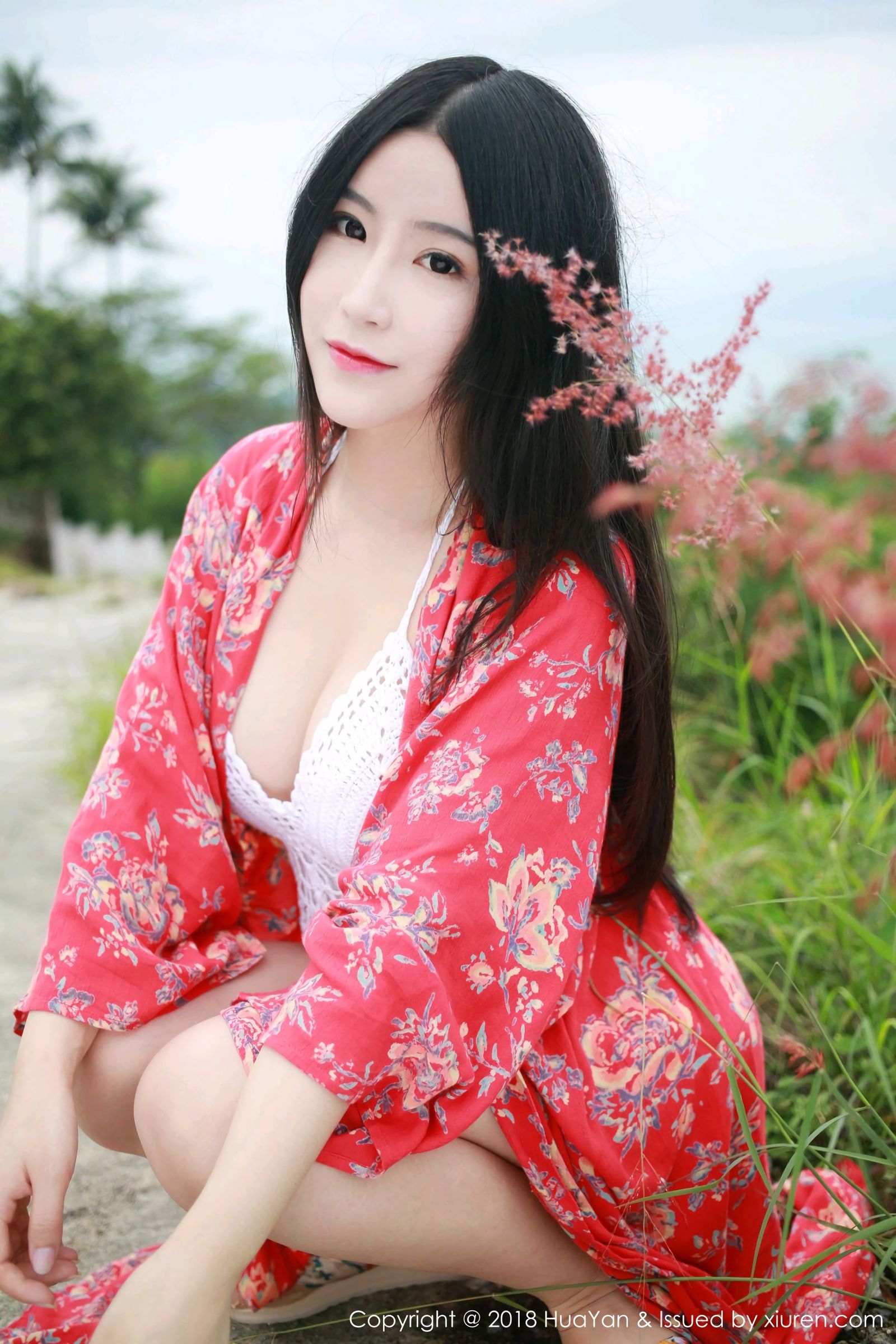 谢芷馨苏梅岛旅拍 和服比基尼的诱惑