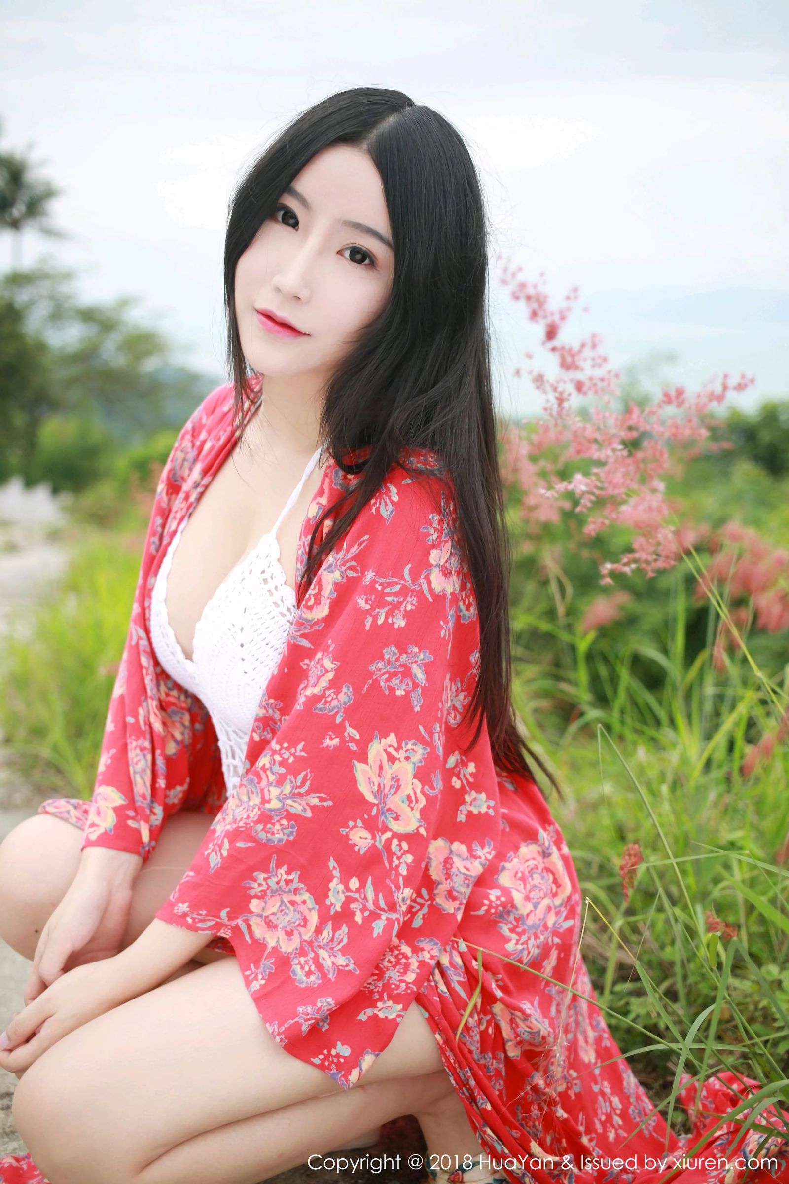 谢芷馨苏梅岛旅拍 和服比基尼的诱惑