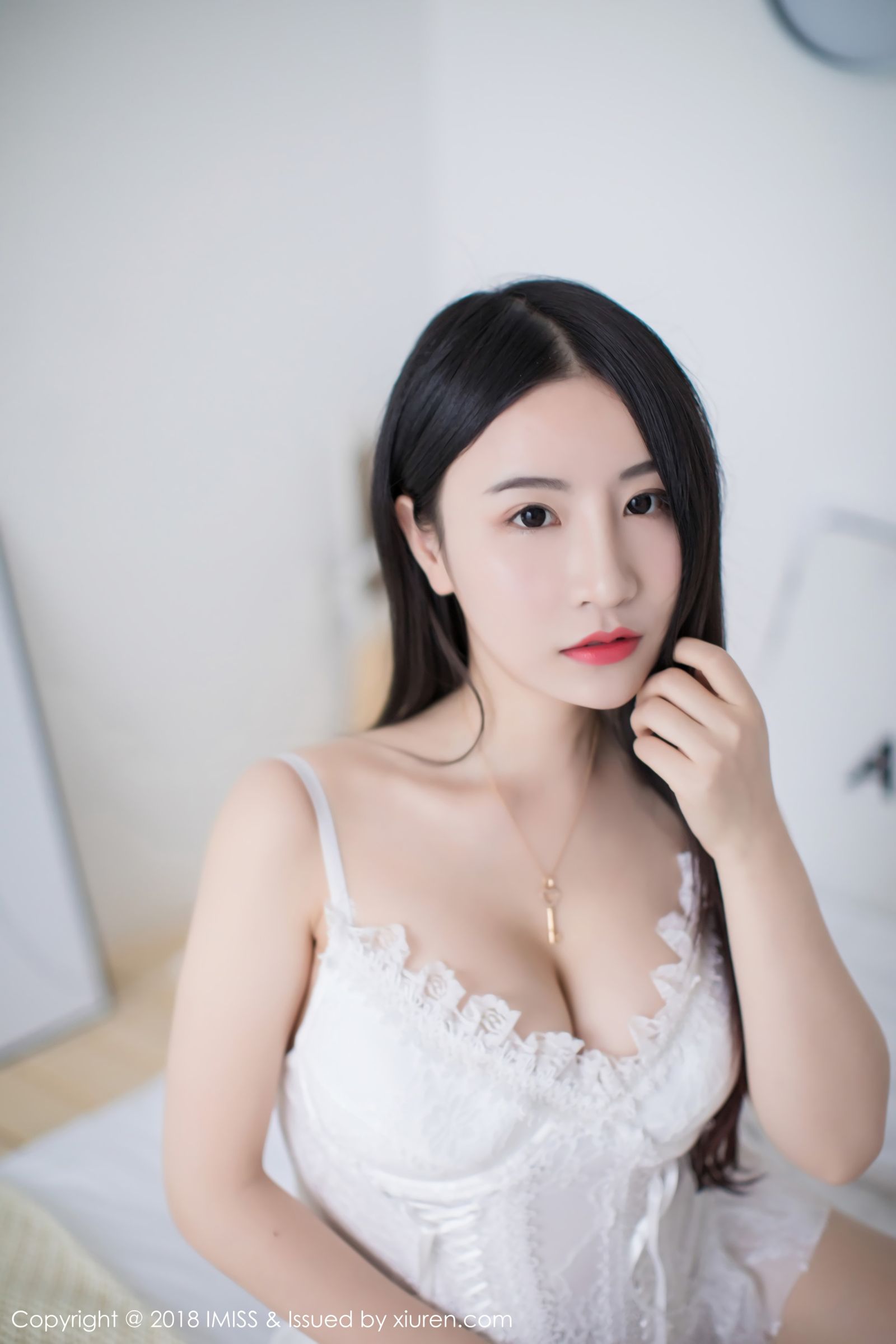 女神绯月樱-Cherry 蕾丝袜下性感美腿