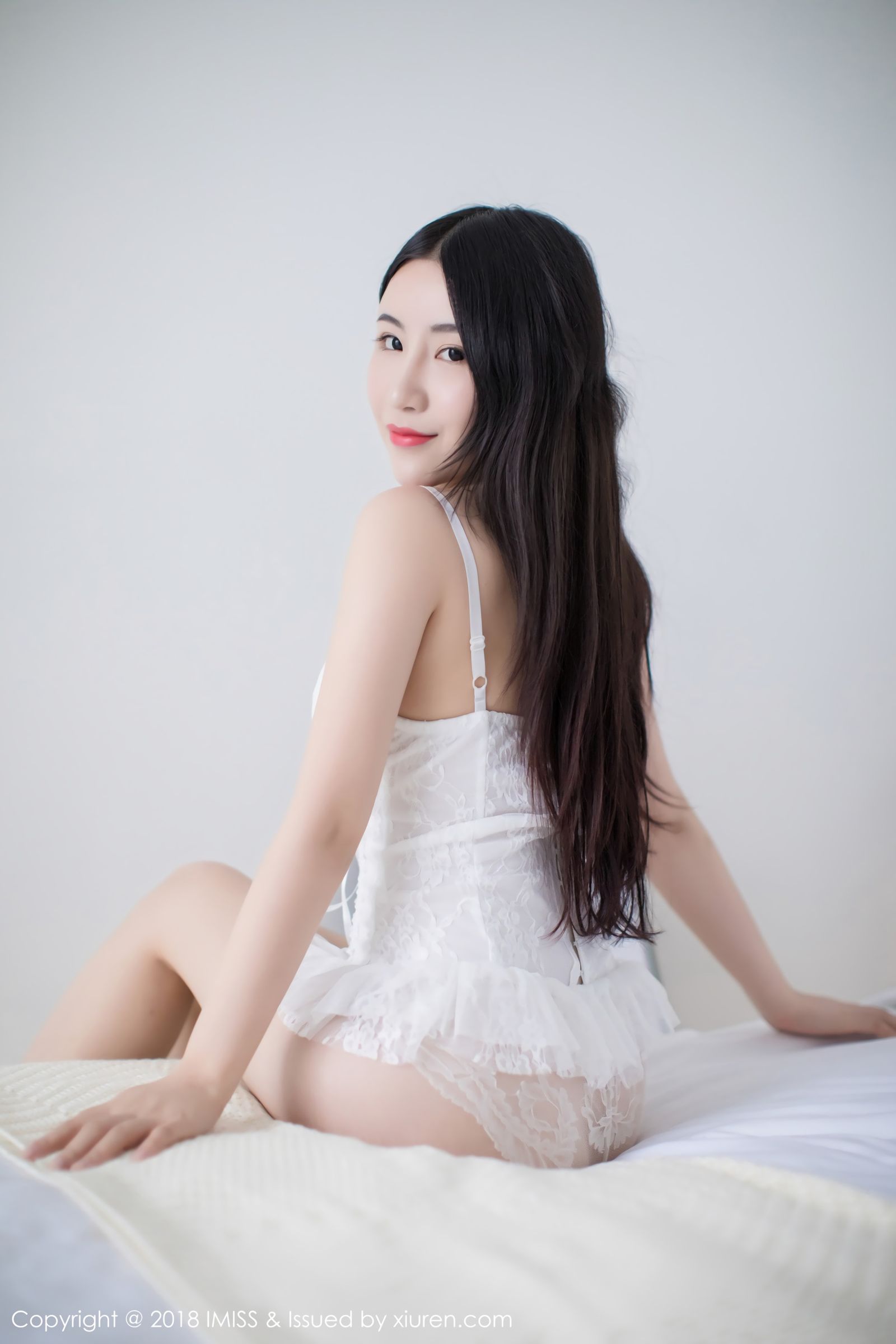 女神绯月樱-Cherry 蕾丝袜下性感美腿
