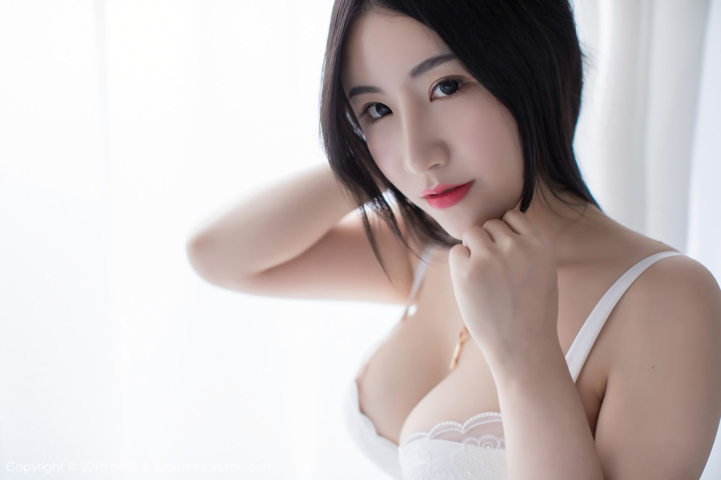 女神绯月樱-Cherry 蕾丝袜下性感美腿