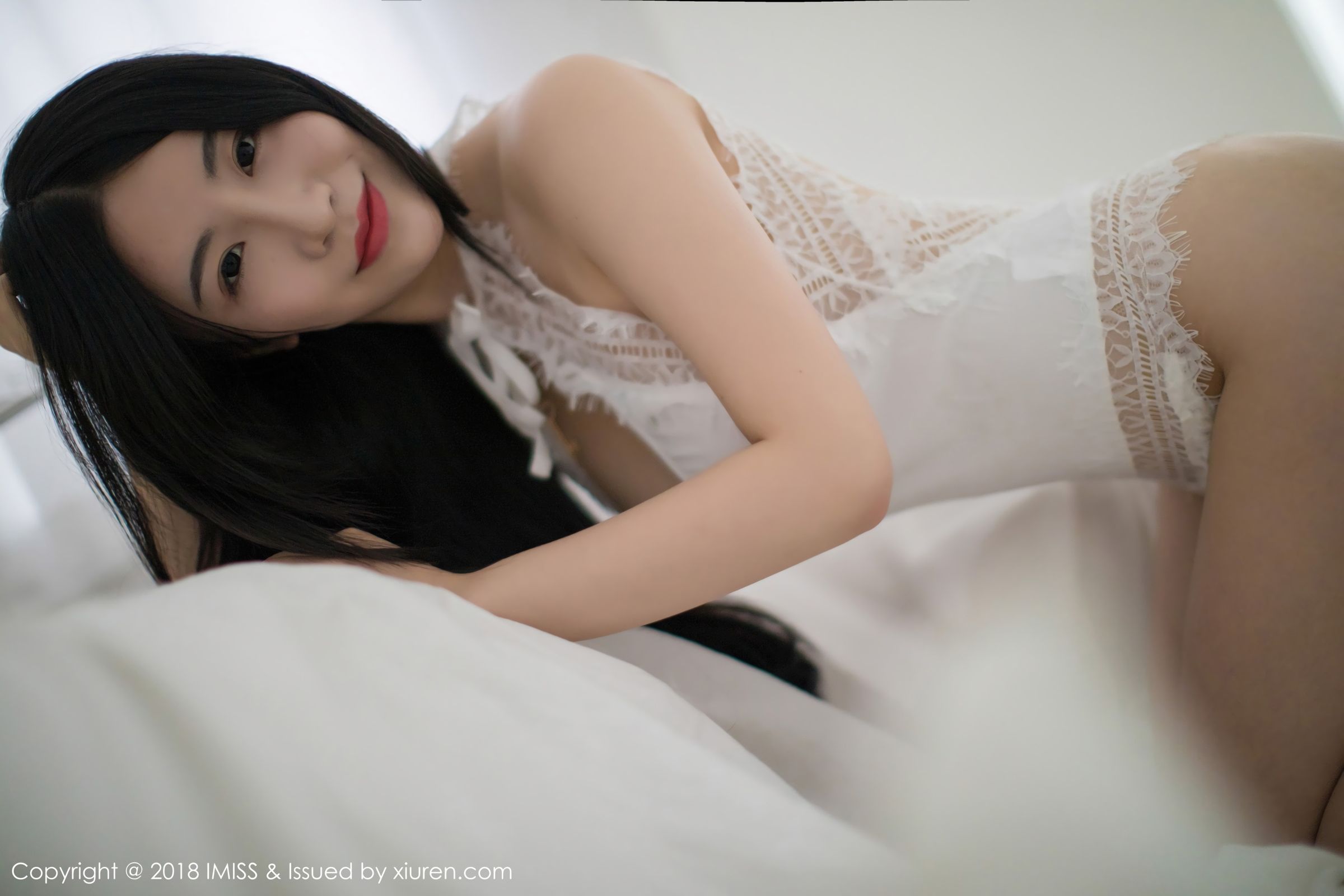 女神绯月樱-Cherry 低胸内衣玲珑别致