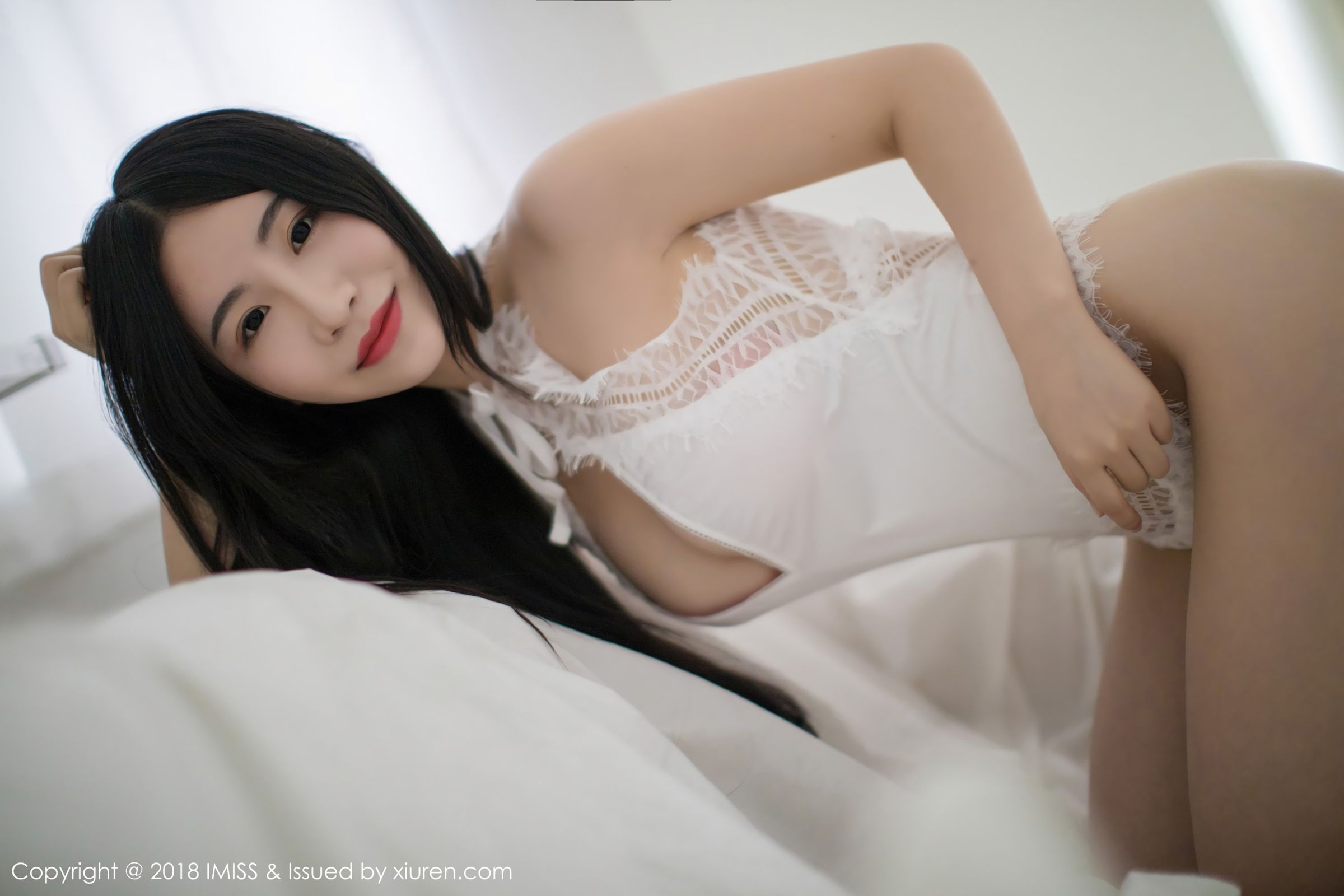 女神绯月樱-Cherry 低胸内衣玲珑别致