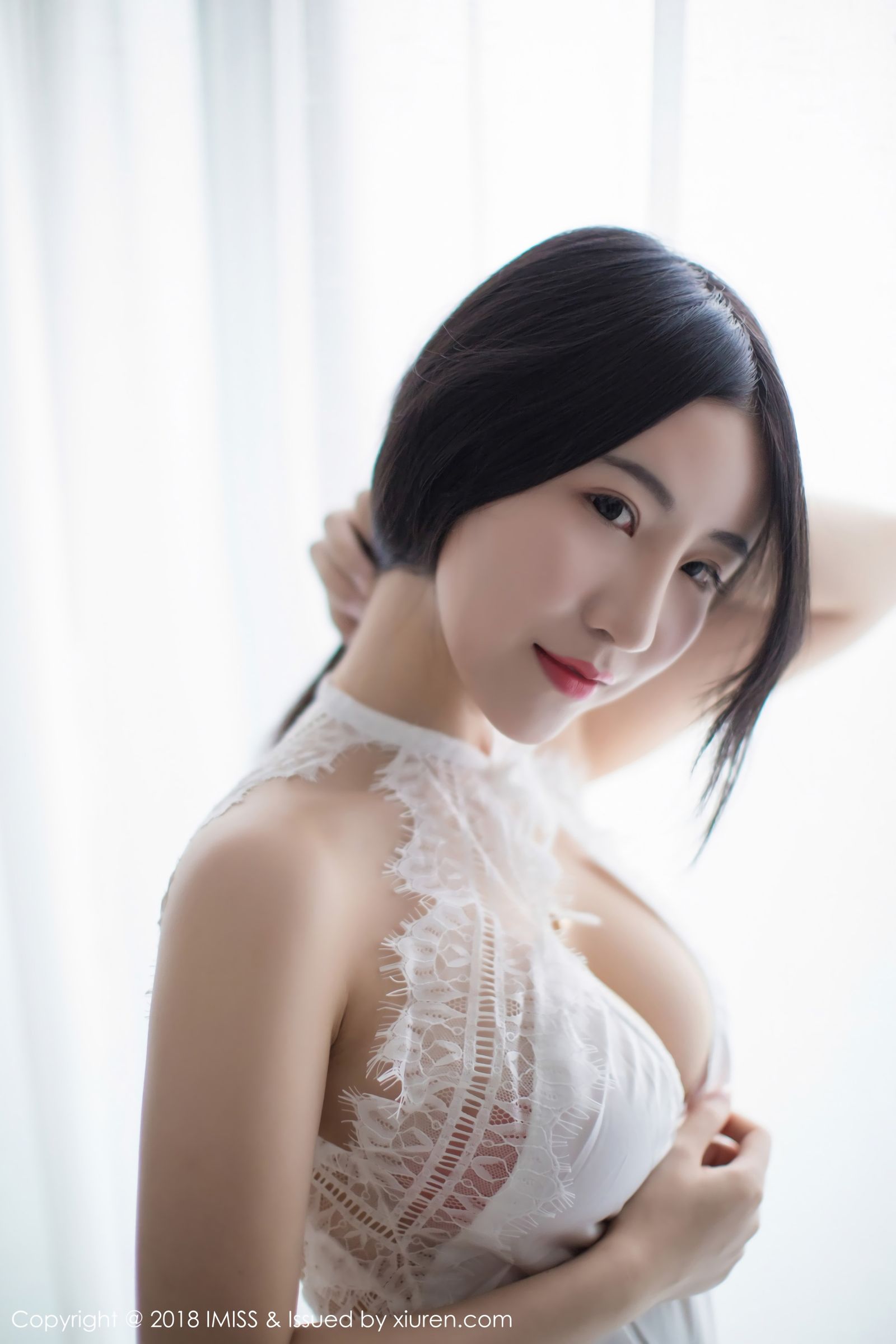 女神绯月樱-Cherry 低胸内衣玲珑别致