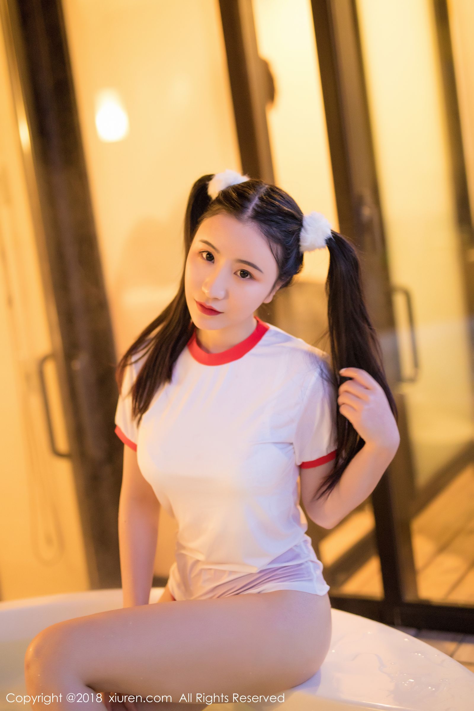 翘臀女神绯月樱 双马尾湿身诱惑
