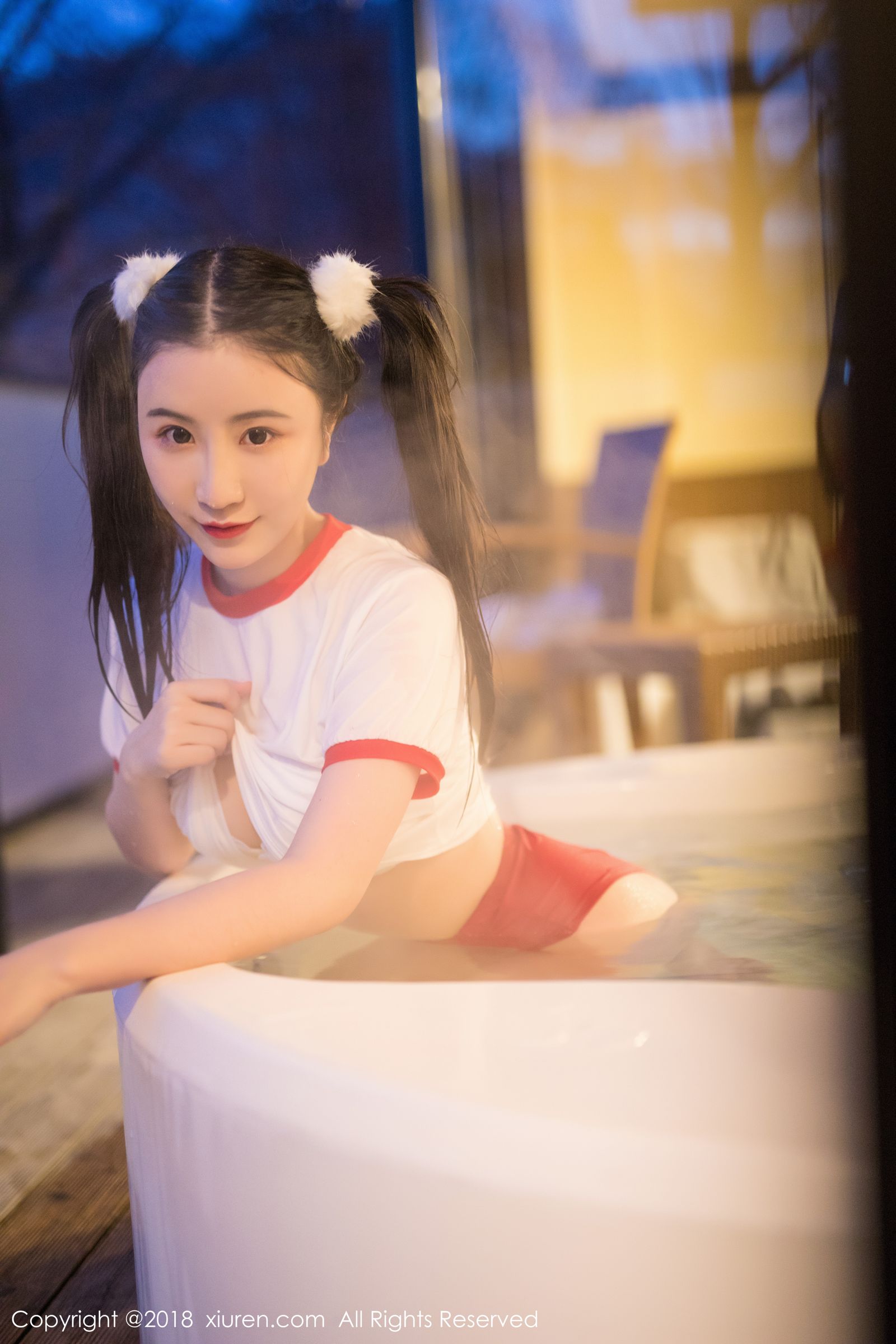 翘臀女神绯月樱 双马尾湿身诱惑